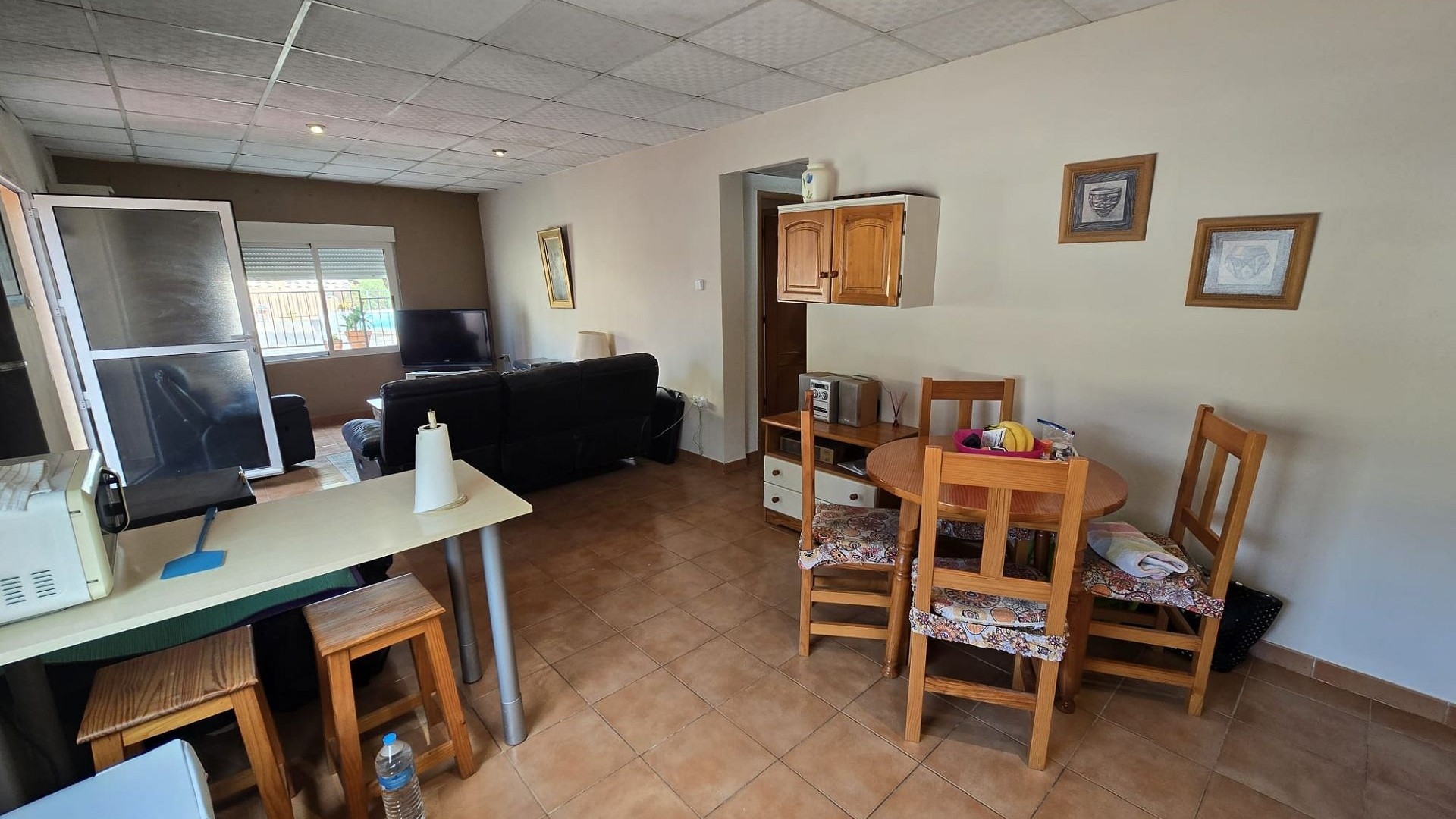 Venta - Chalet Independiente -
SAX