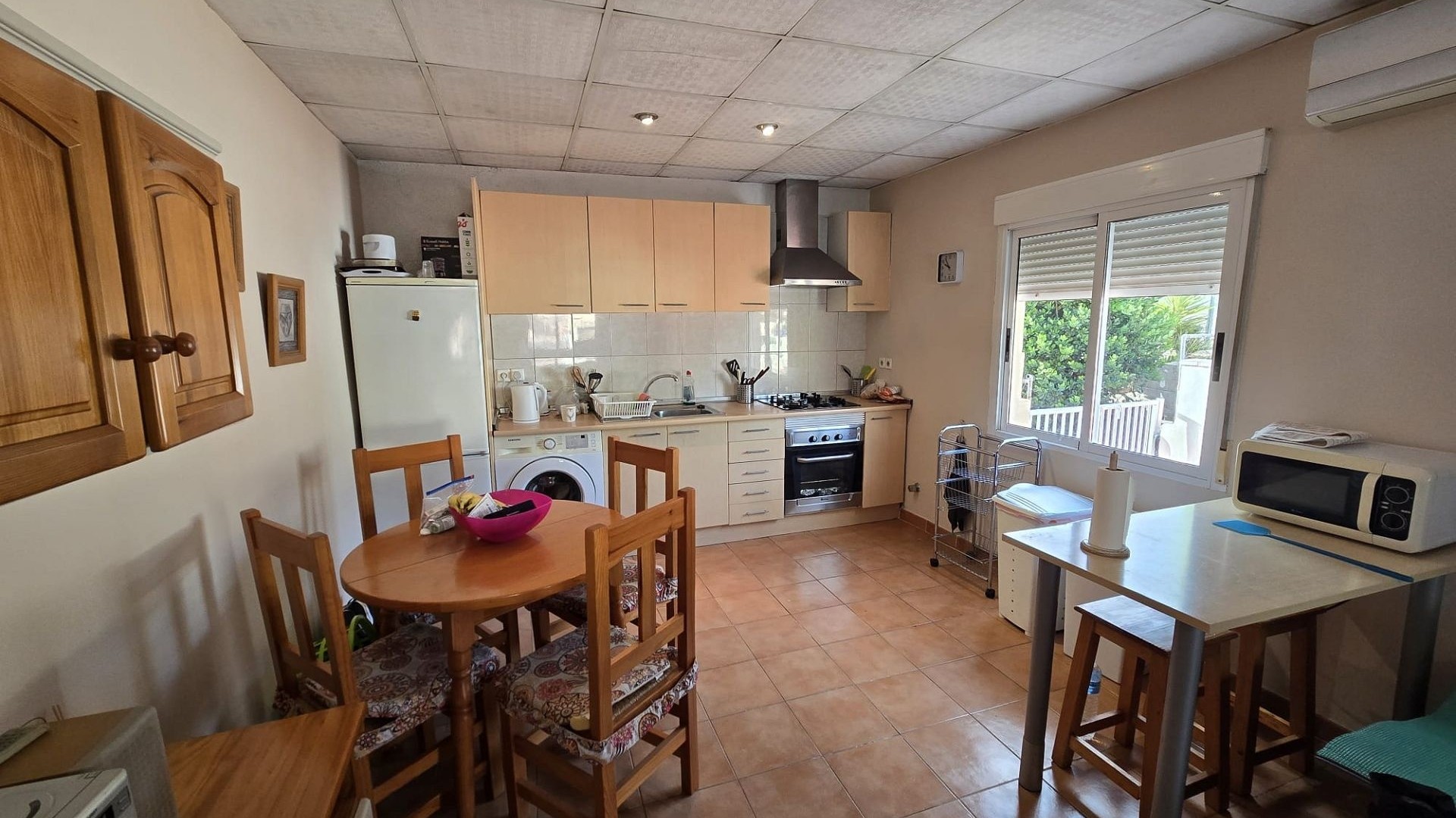 Venta - Chalet Independiente -
SAX