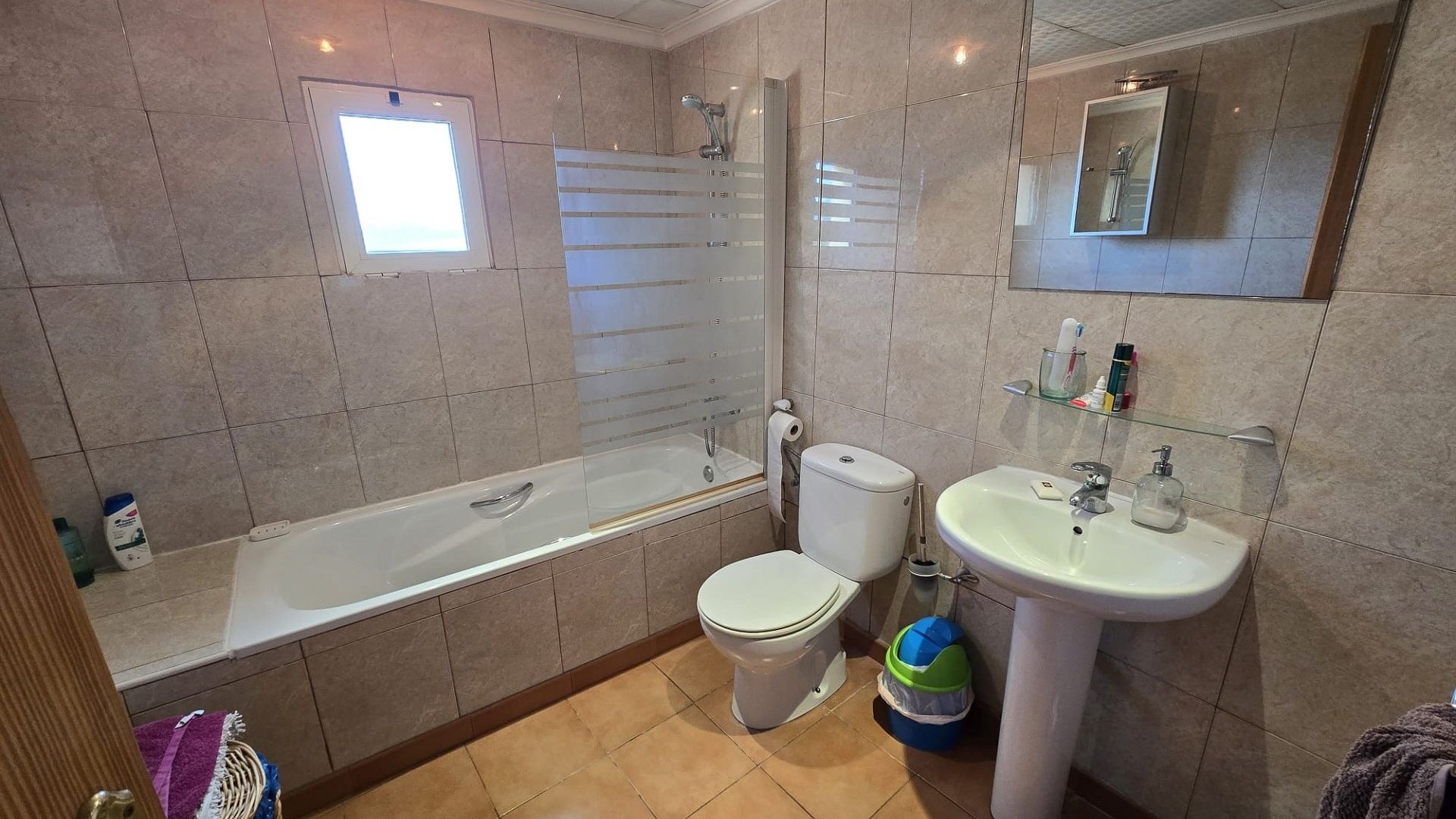 Venta - Chalet Independiente -
SAX