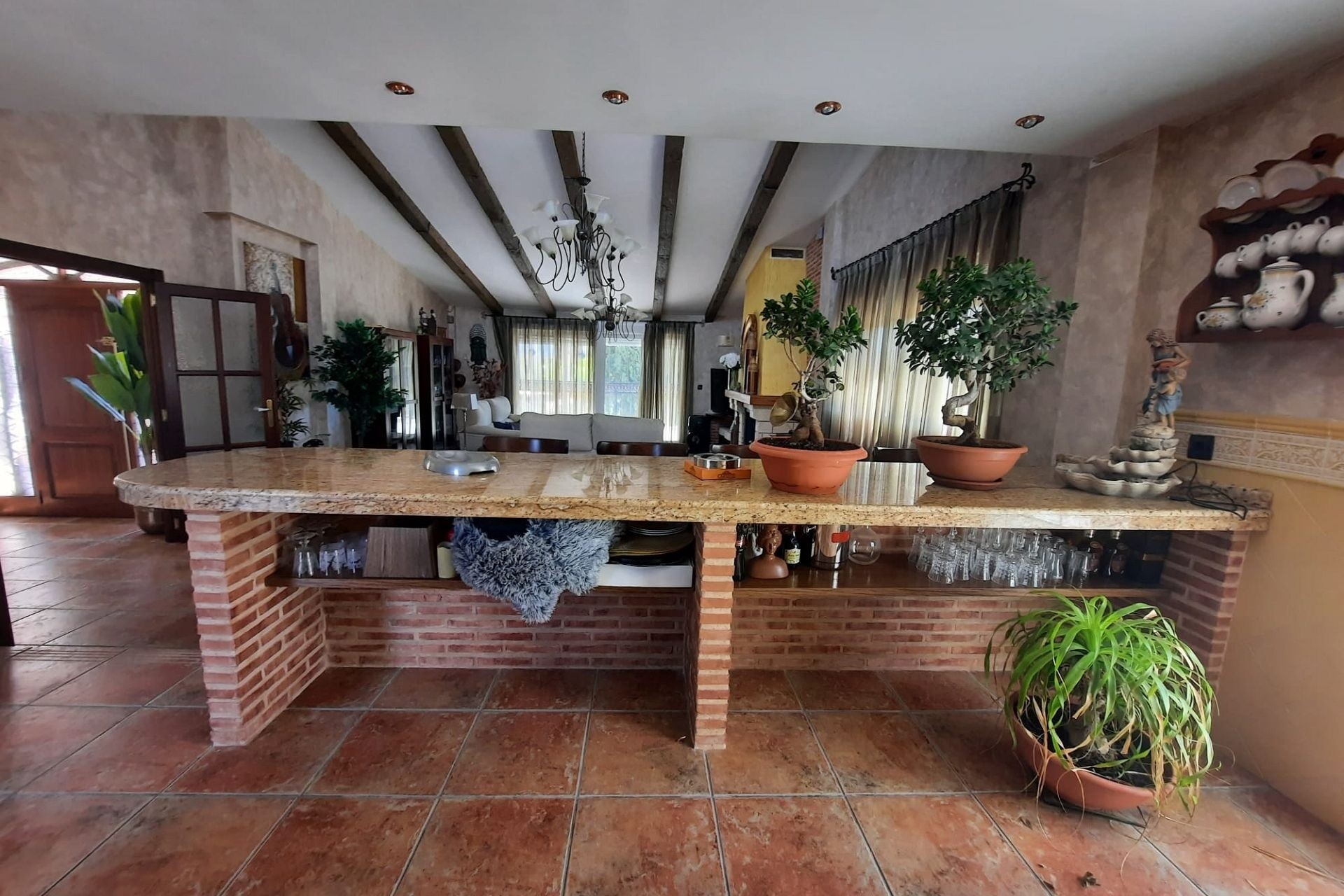 Venta - Chalet Independiente -
SAX