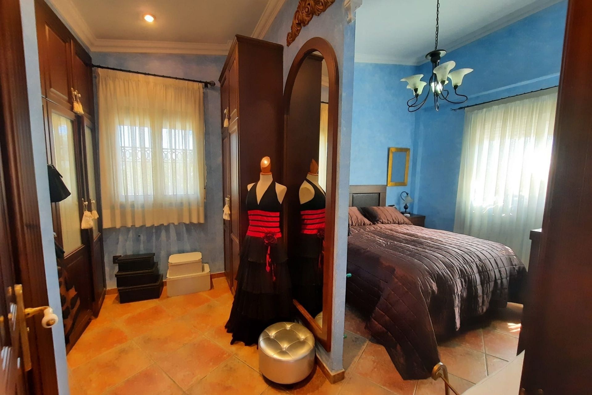 Venta - Chalet Independiente -
SAX