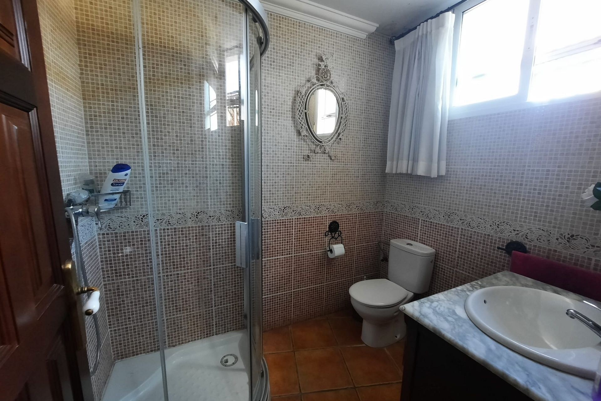 Venta - Chalet Independiente -
SAX