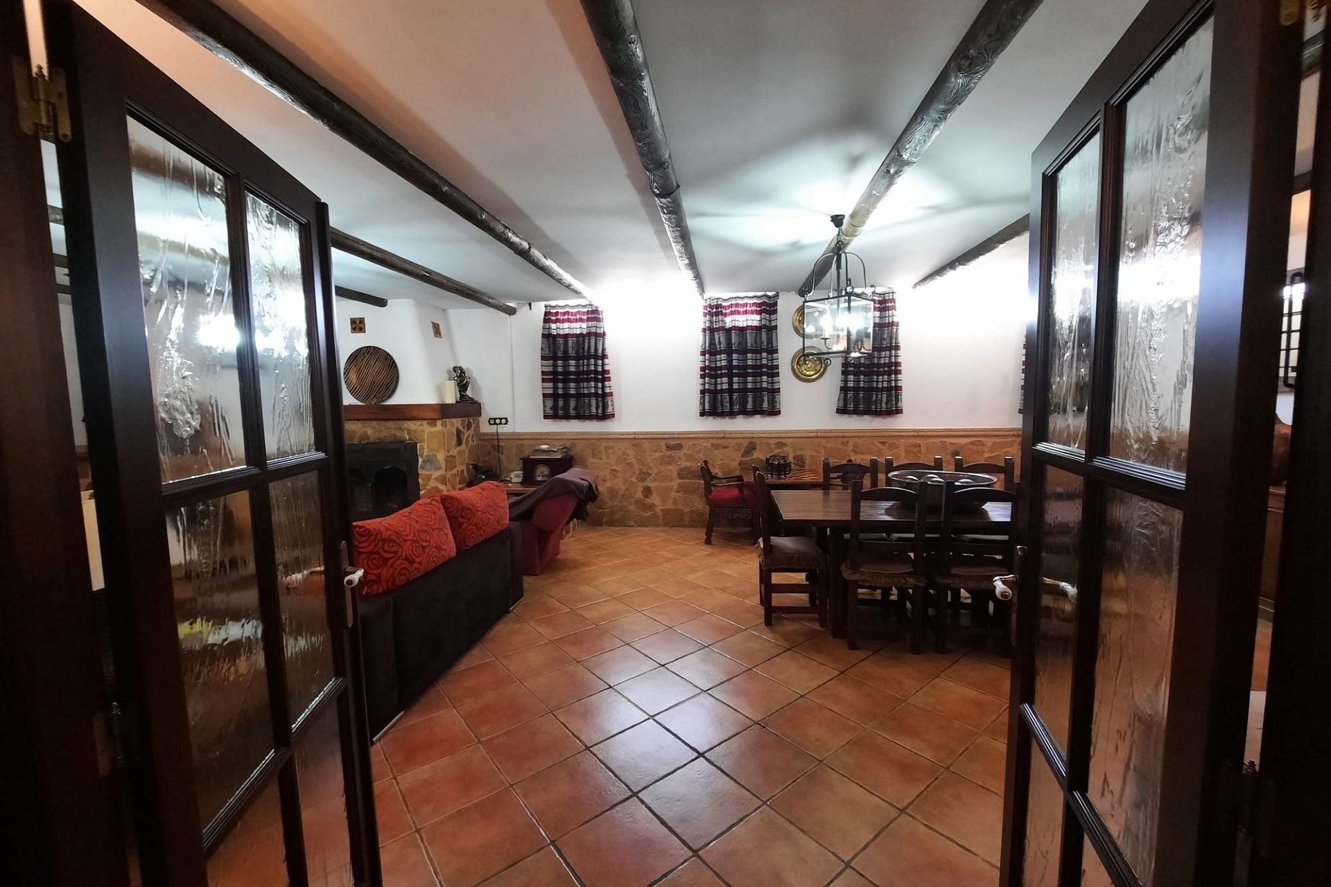 Venta - Chalet Independiente -
SAX