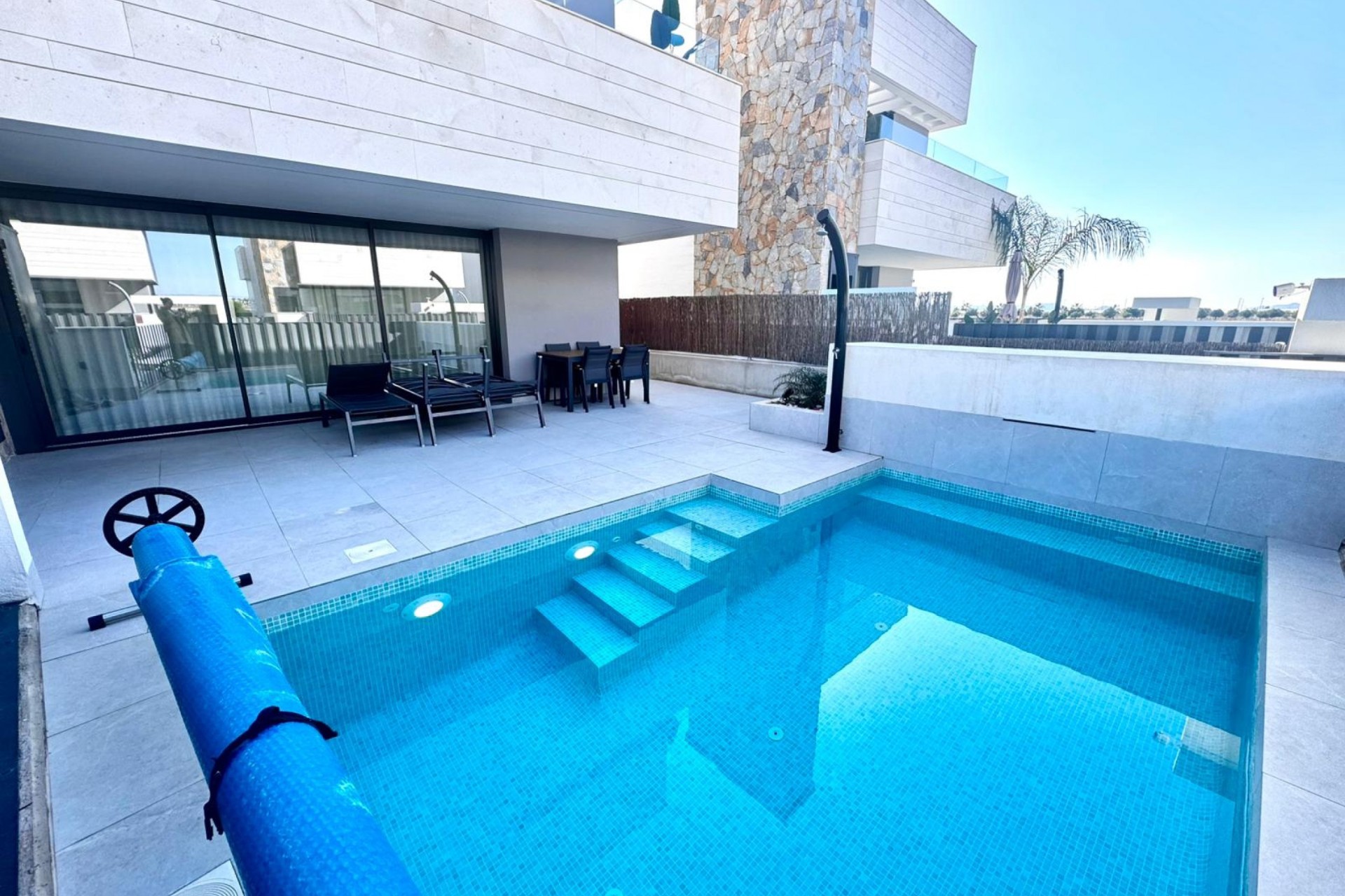 Venta - Chalet Independiente -
Torre Pacheco - Inland
