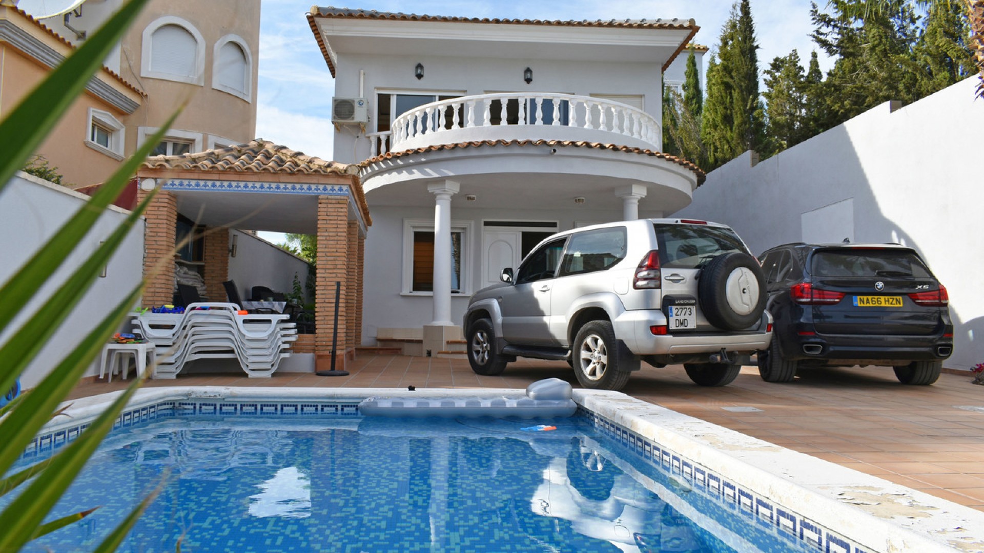 Venta - Chalet Independiente -
Torremendo