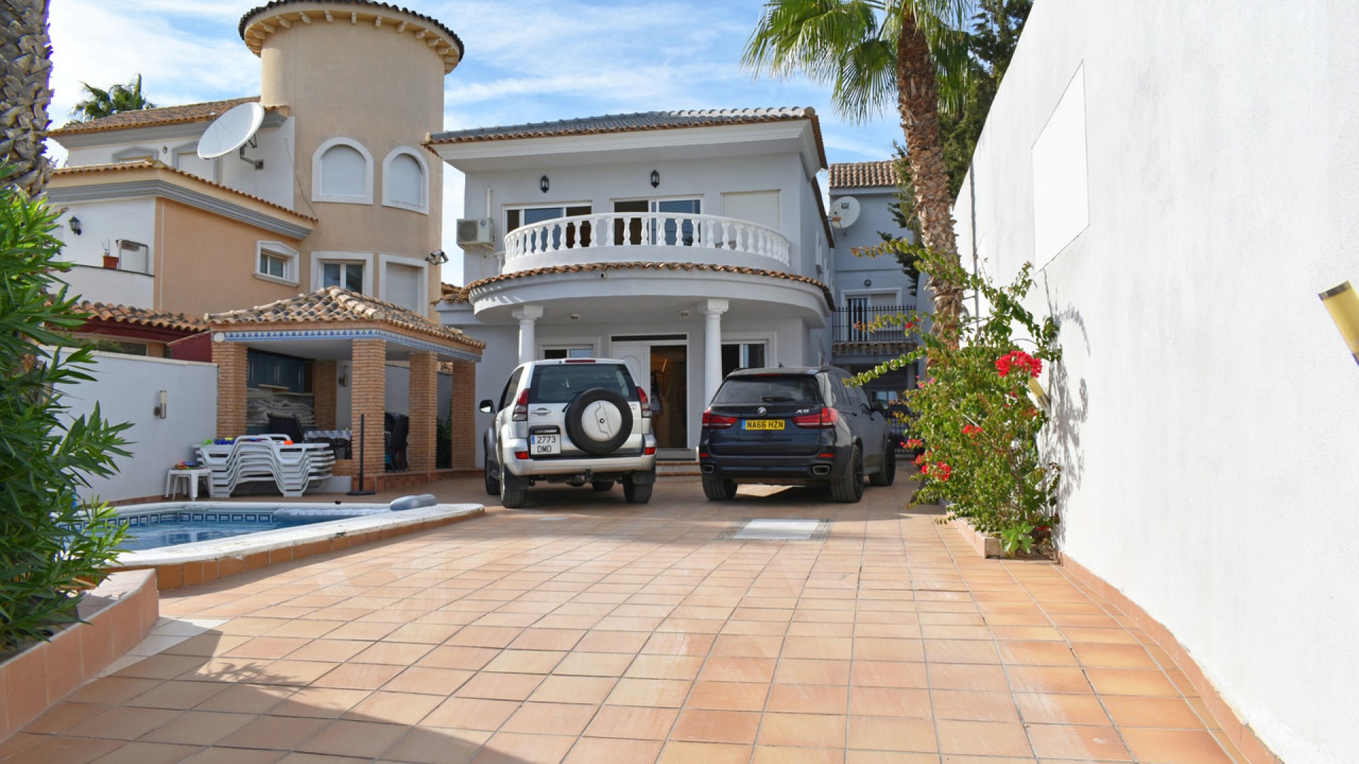 Venta - Chalet Independiente -
Torremendo