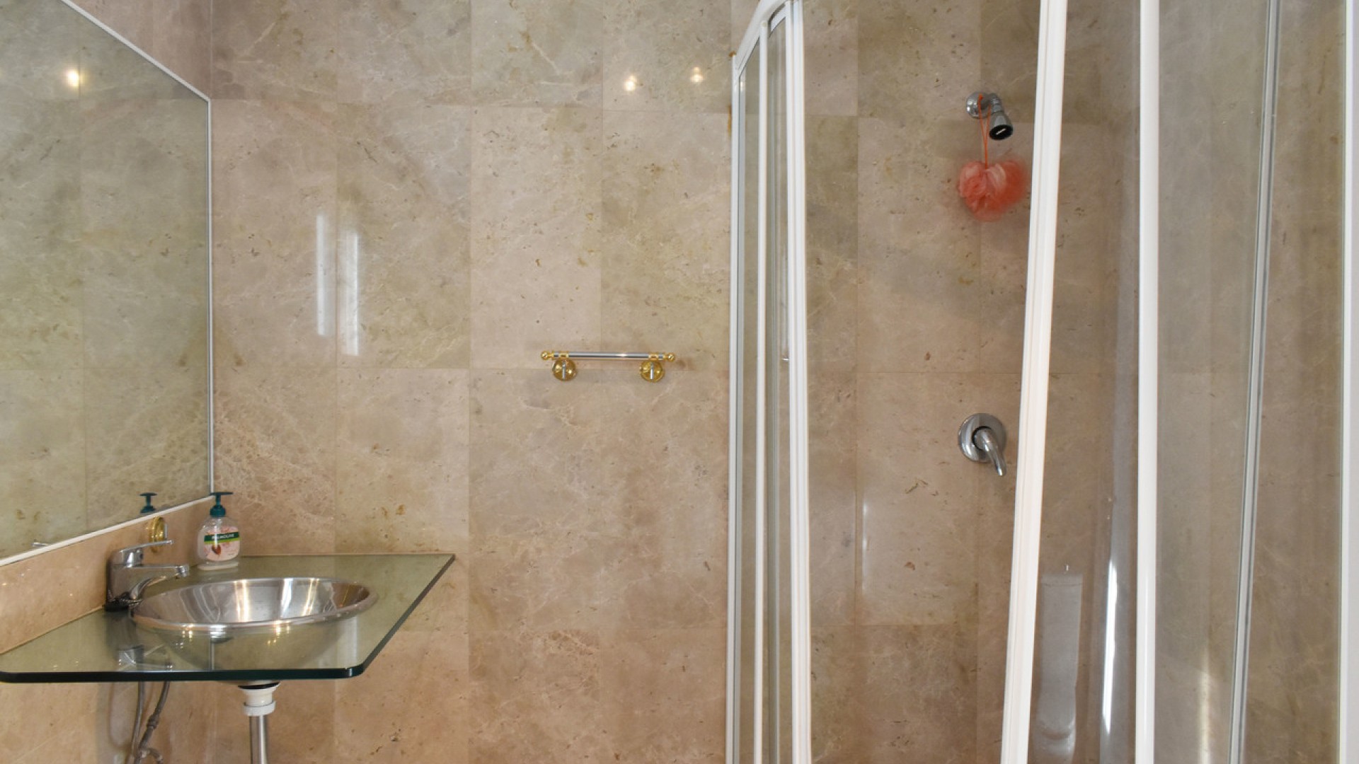 Venta - Chalet Independiente -
Torremendo