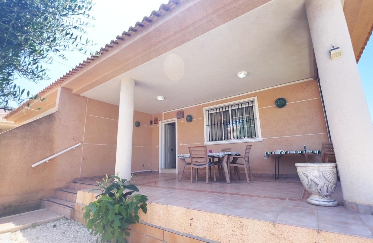 Venta - Chalet Independiente -
Torrevieja - Aguas Nuevas