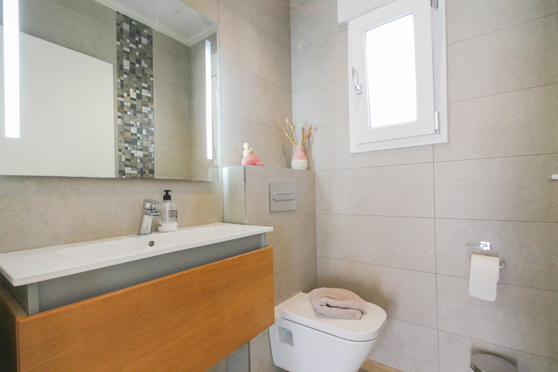 Venta - Chalet Independiente -
Torrevieja - Costa Blanca