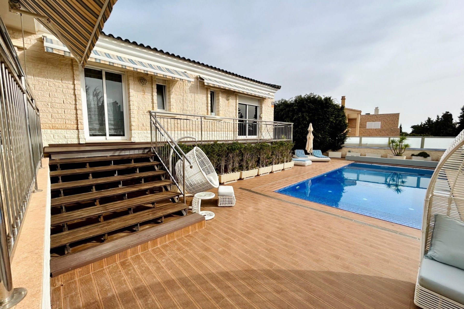 Venta - Chalet Independiente -
Torrevieja - Costa Blanca
