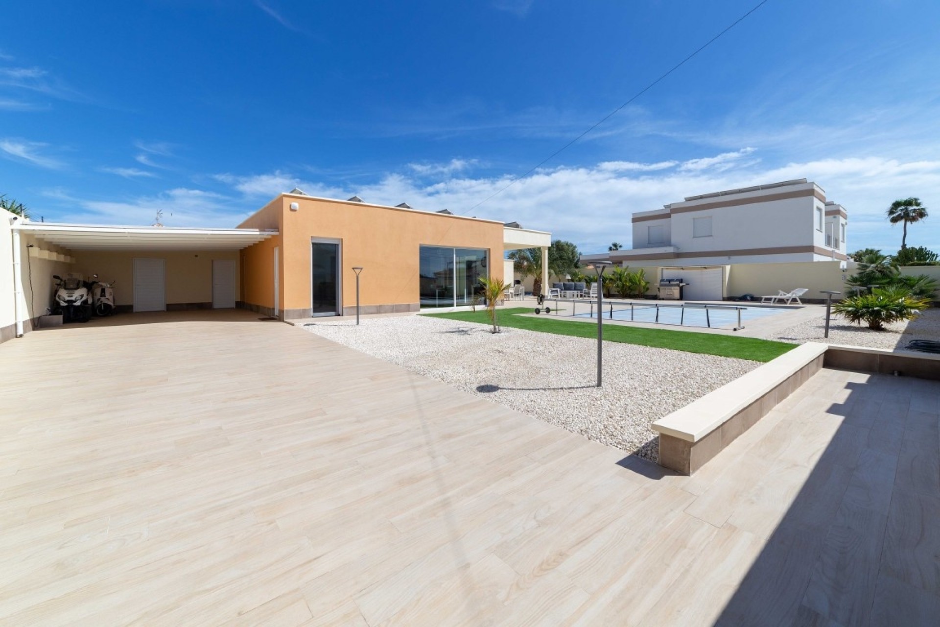 Venta - Chalet Independiente -
Torrevieja - Costa Blanca