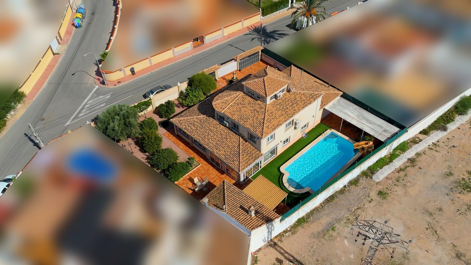 Venta - Chalet Independiente -
Torrevieja - El chaparral