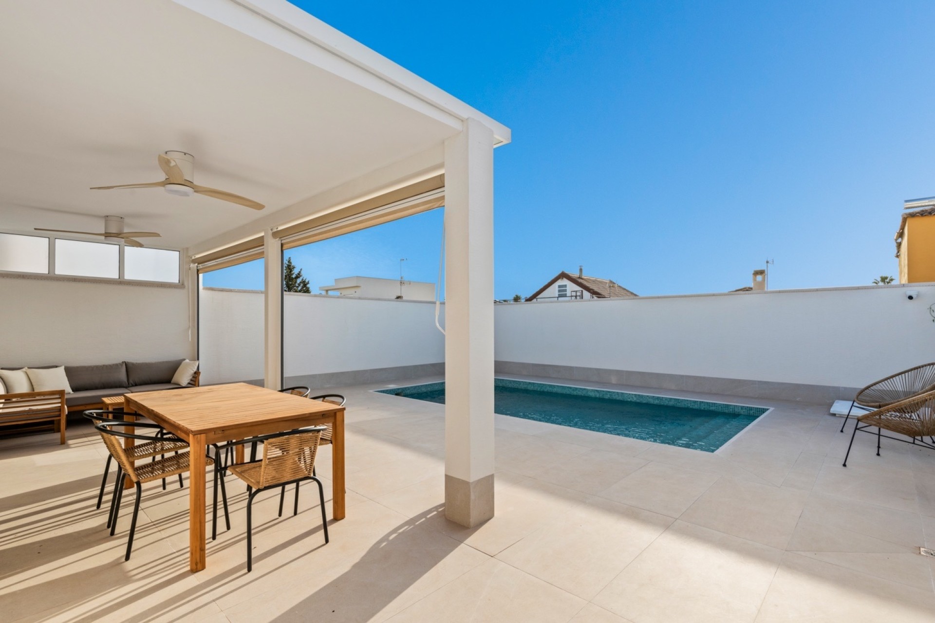 Venta - Chalet Independiente -
Torrevieja - El Chaparral