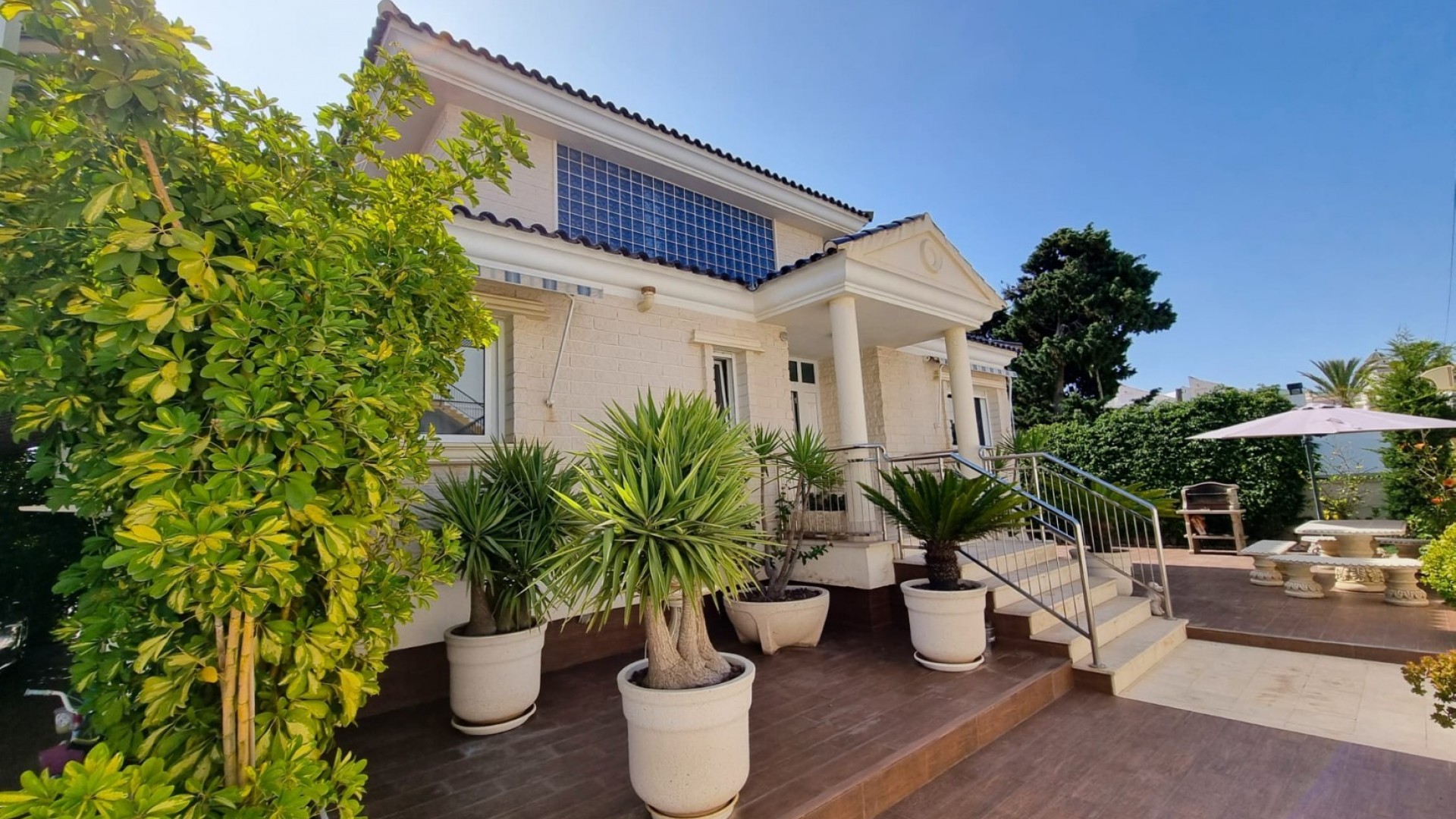 Venta - Chalet Independiente -
Torrevieja - La Mata