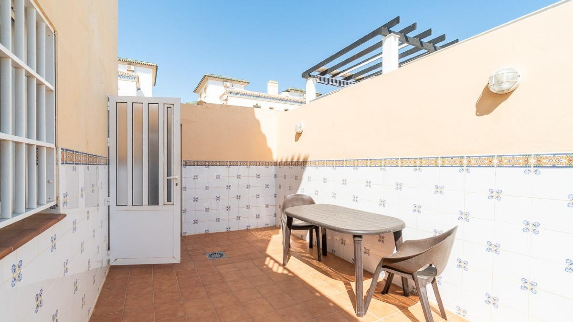 Venta - Chalet Independiente -
Torrevieja - La Mata