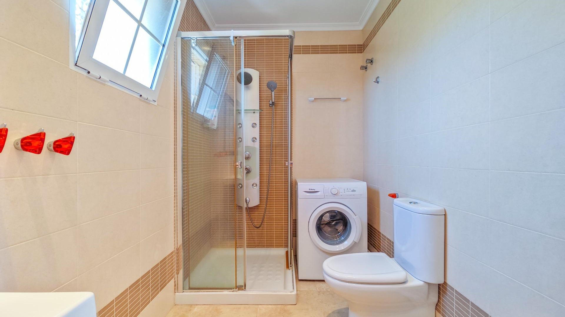 Venta - Chalet Independiente -
Torrevieja - La Mata