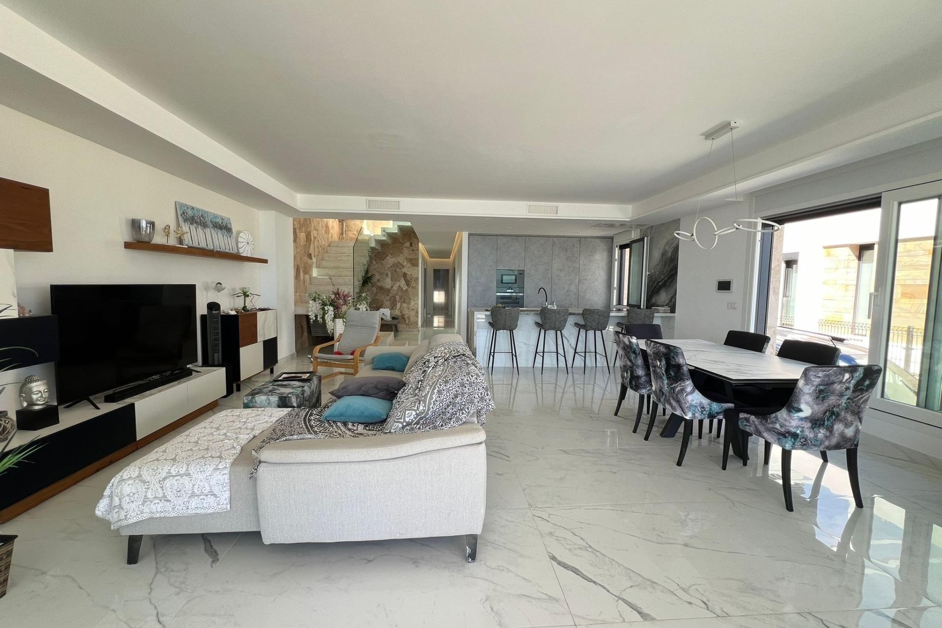Venta - Chalet Independiente -
Torrevieja - La Mata