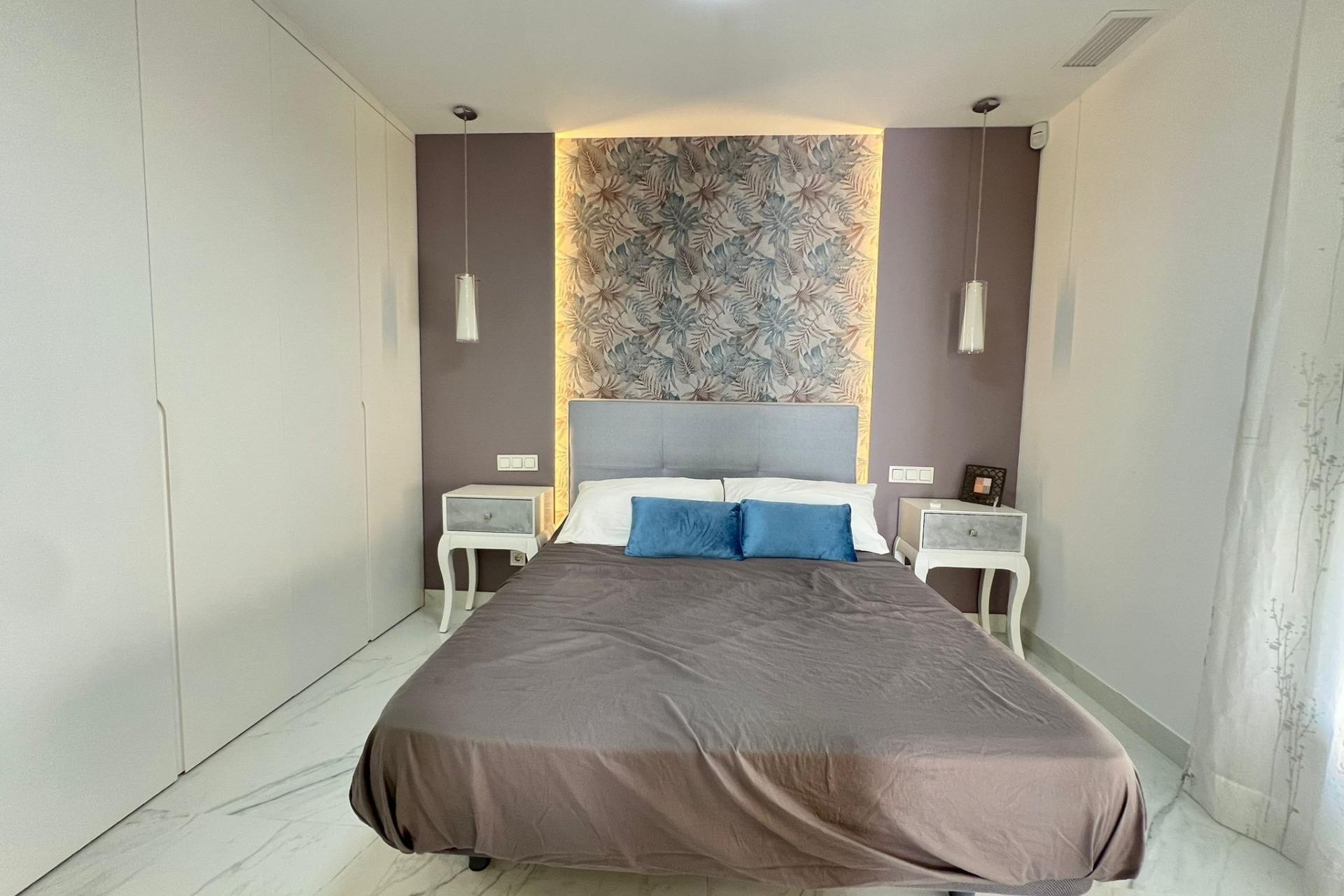 Venta - Chalet Independiente -
Torrevieja - La Mata