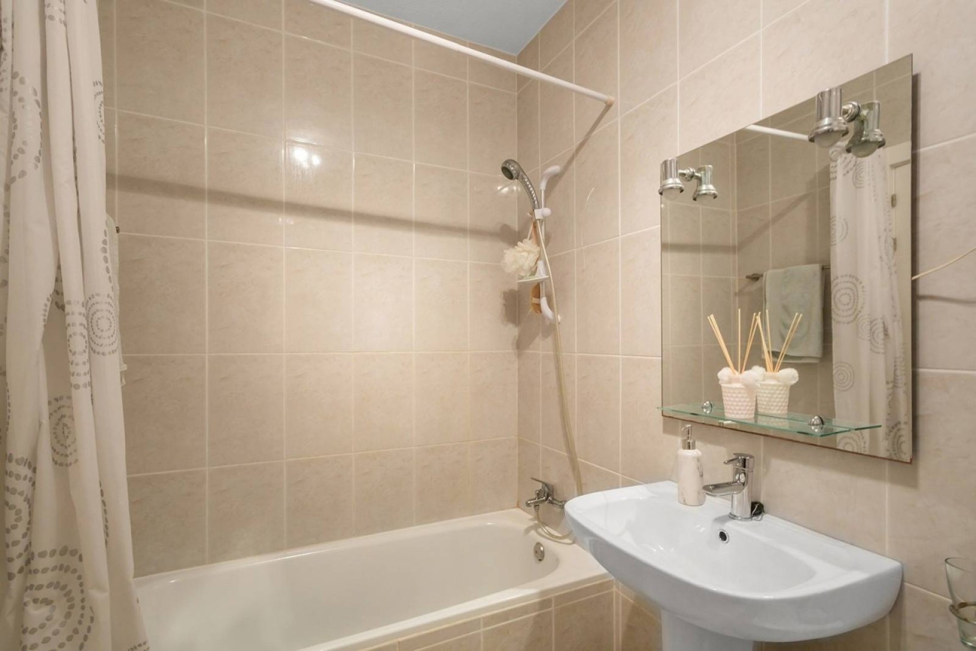 Venta - Chalet Independiente -
Torrevieja - La Mata