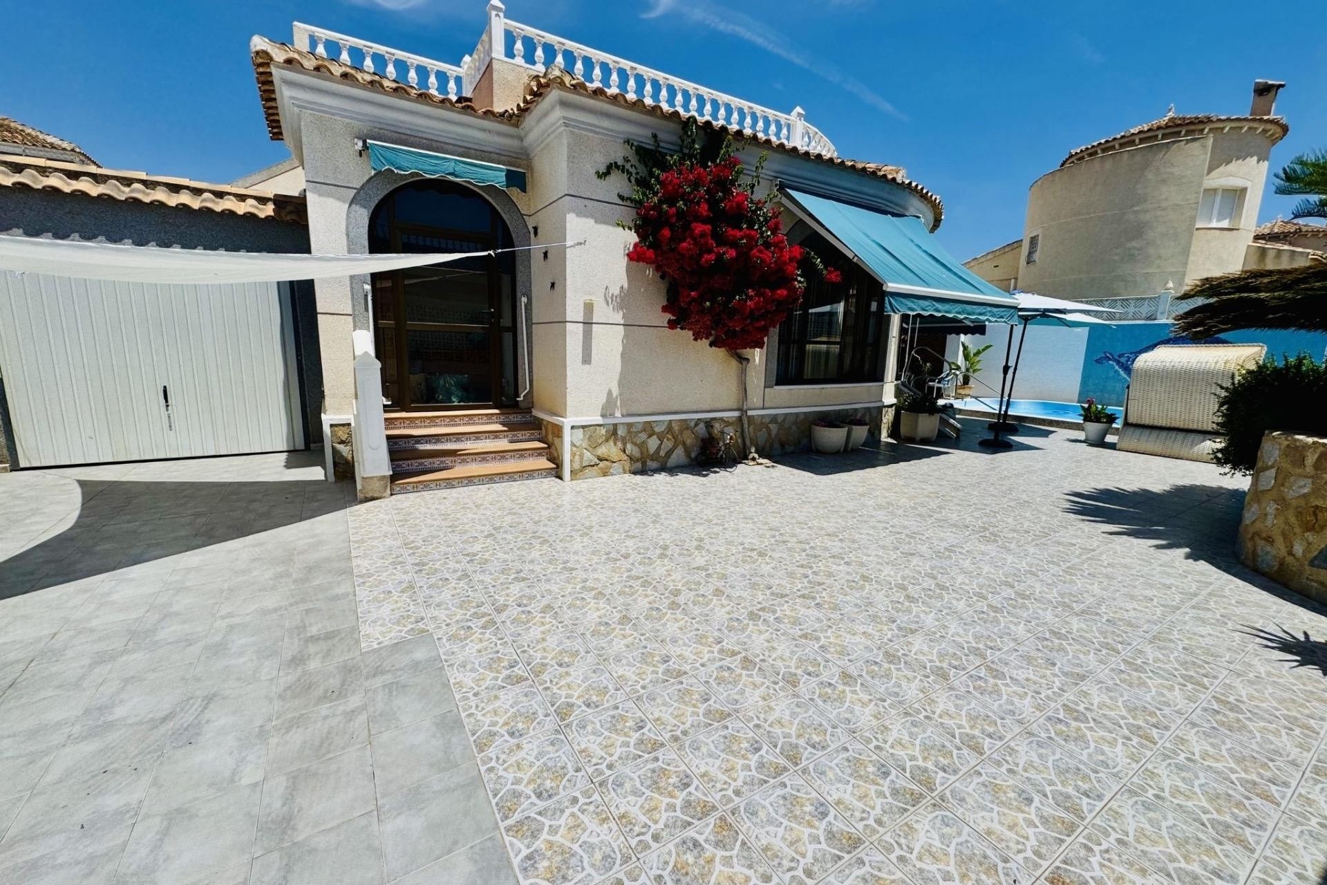 Venta - Chalet Independiente -
Torrevieja - La Siesta - El Salado - Torreta