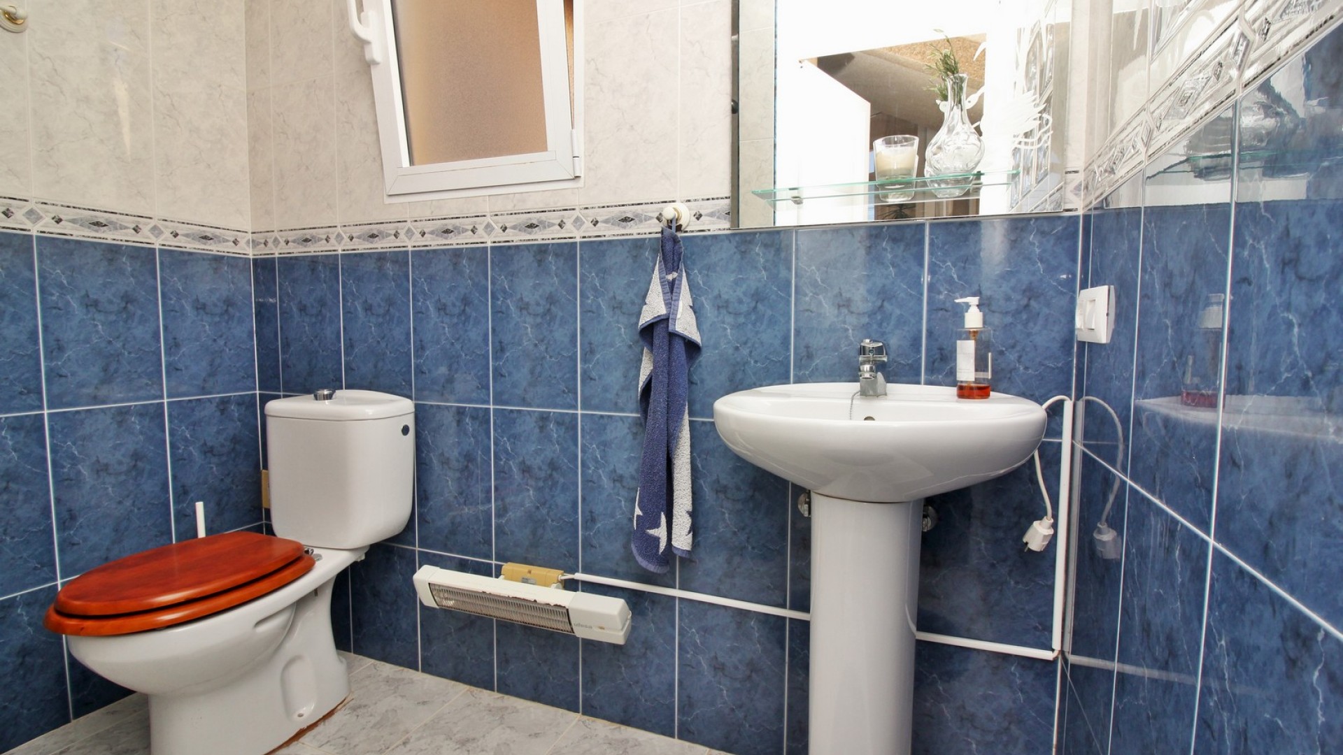 Venta - Chalet Independiente -
Torrevieja - La Siesta