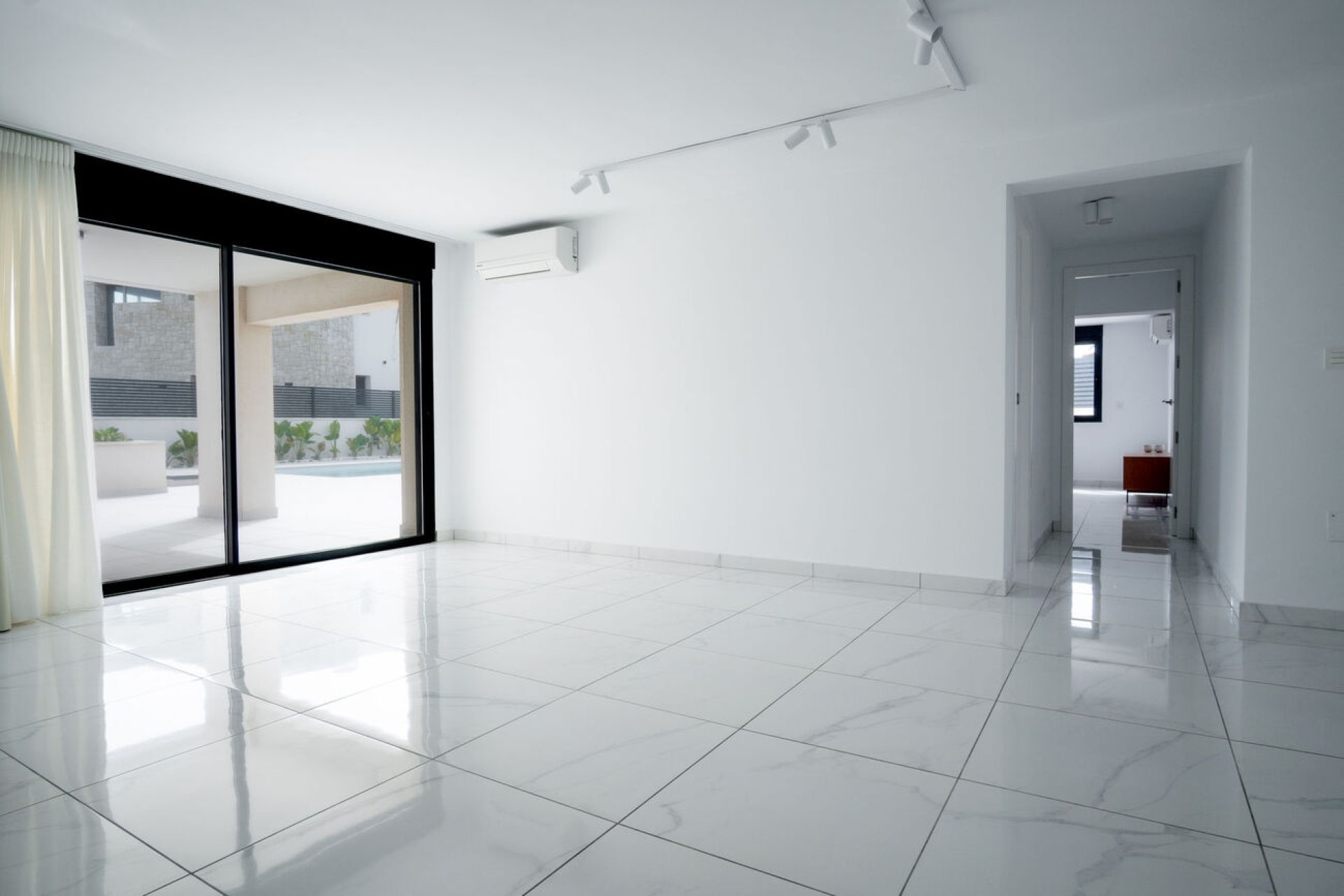 Venta - Chalet Independiente -
Torrevieja - La Valeta