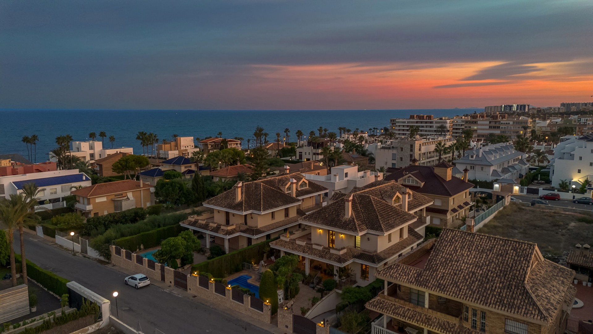 Venta - Chalet Independiente -
Torrevieja - La veleta