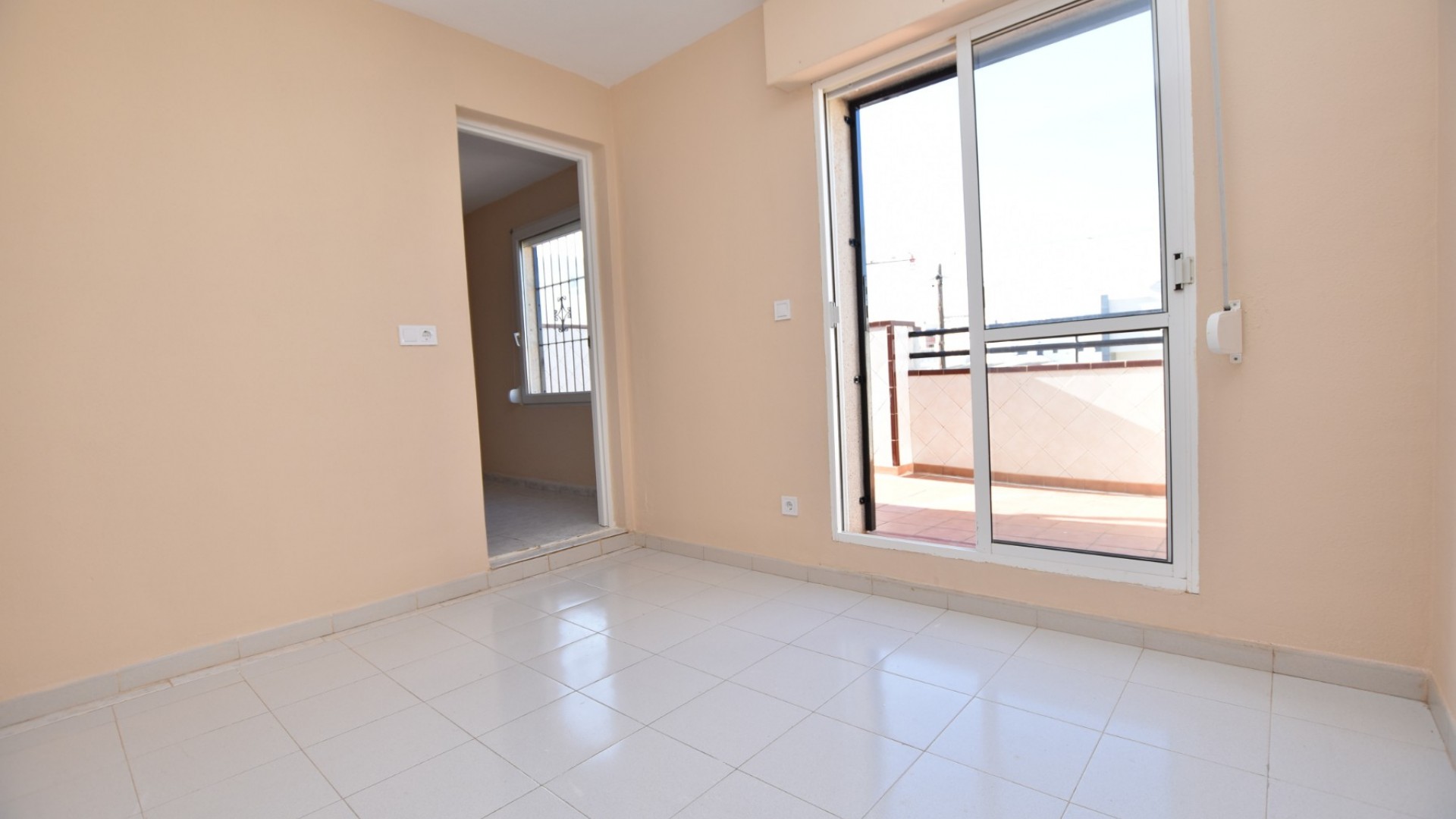 Venta - Chalet Independiente -
Torrevieja - Lago Jardín II