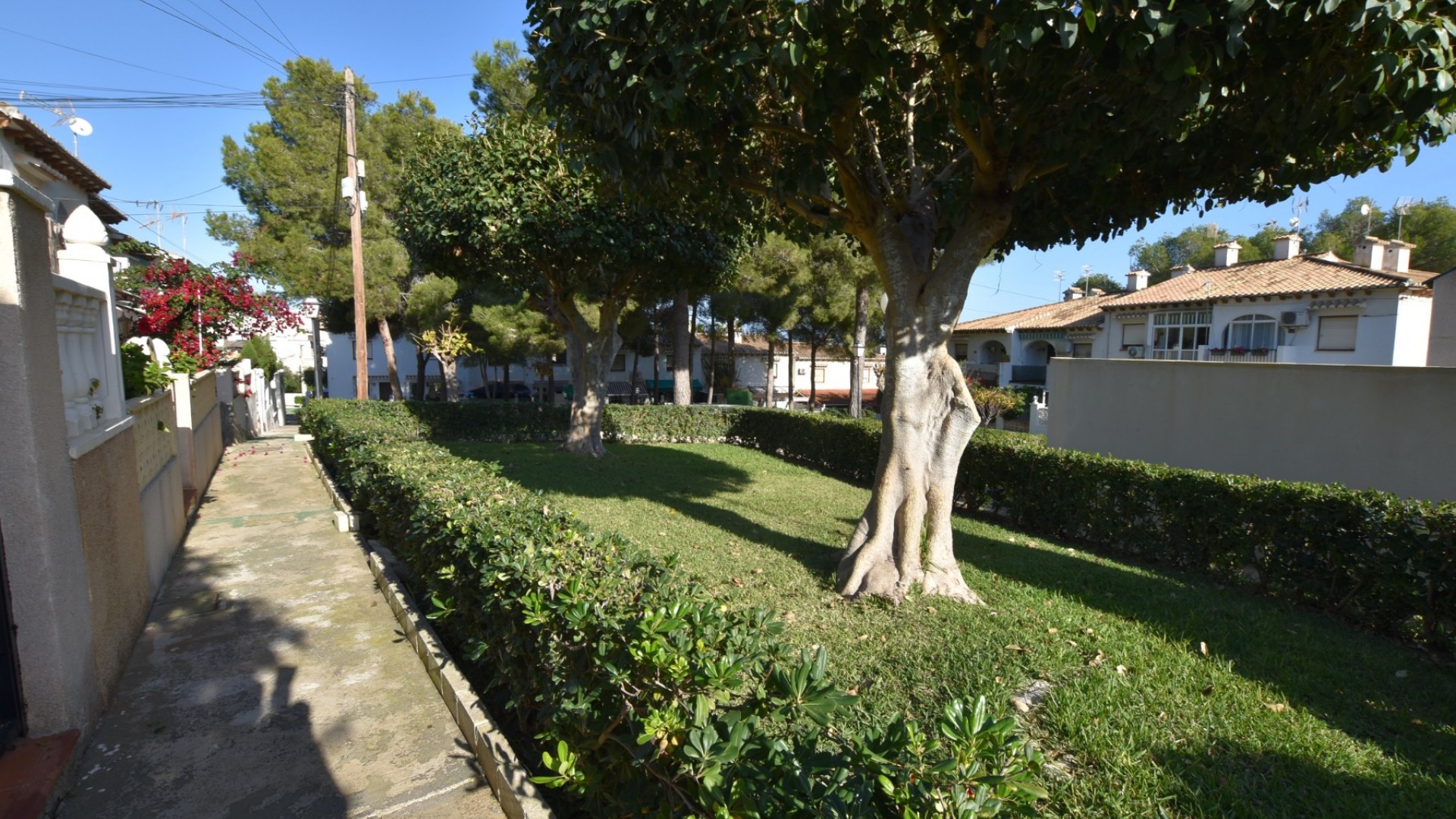 Venta - Chalet Independiente -
Torrevieja - Lago Jardín II