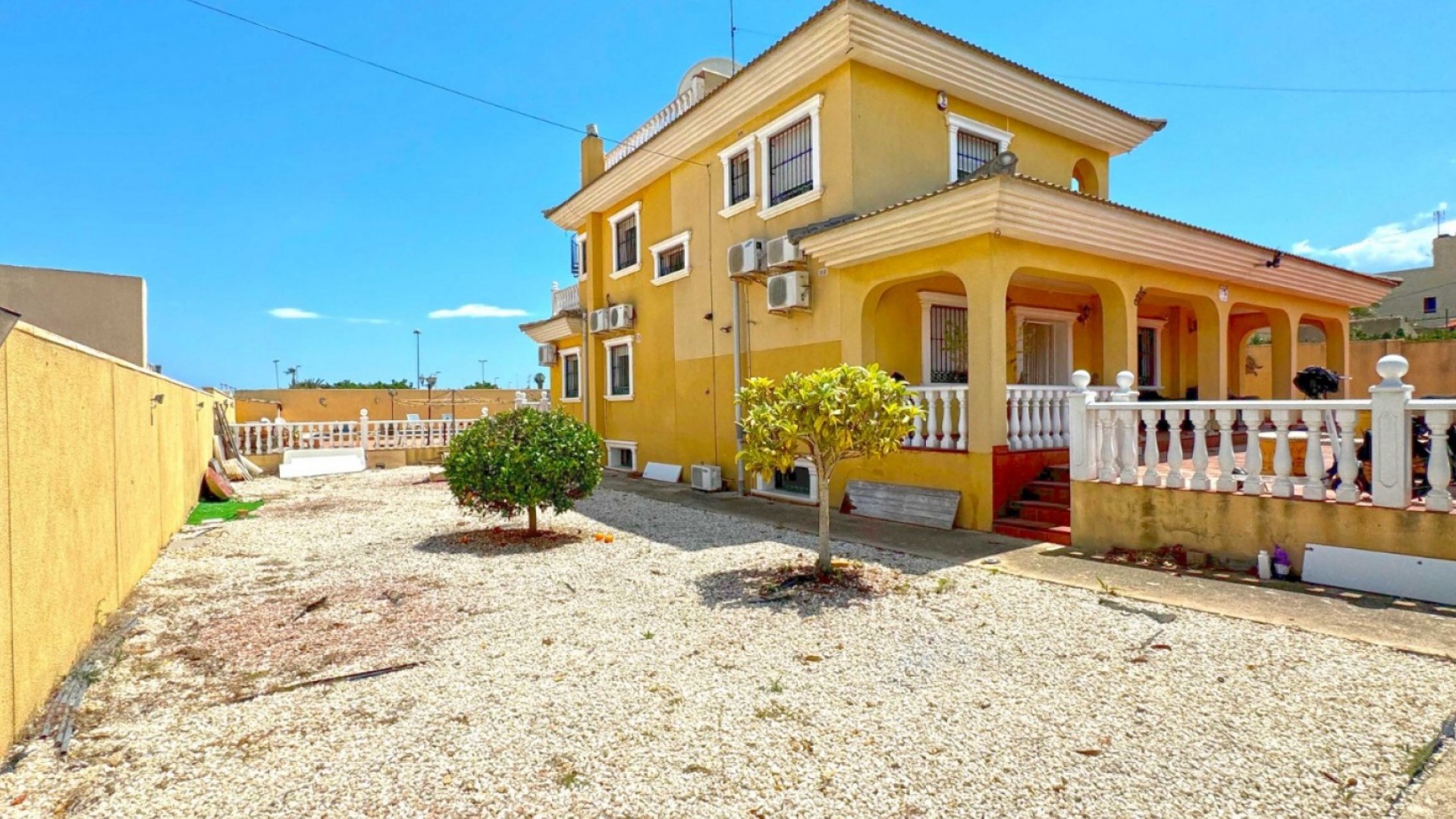 Venta - Chalet Independiente -
Torrevieja - Los Balcones - Los Altos del Edén