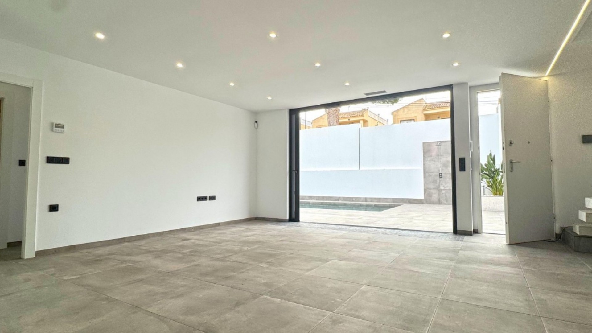 Venta - Chalet Independiente -
Torrevieja - Los Balcones - Los Altos del Edén