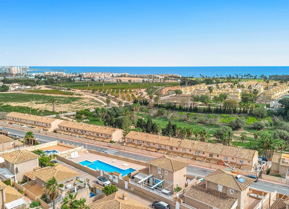 Venta - Chalet Independiente -
Torrevieja - Los Balcones - Los Altos del Edén