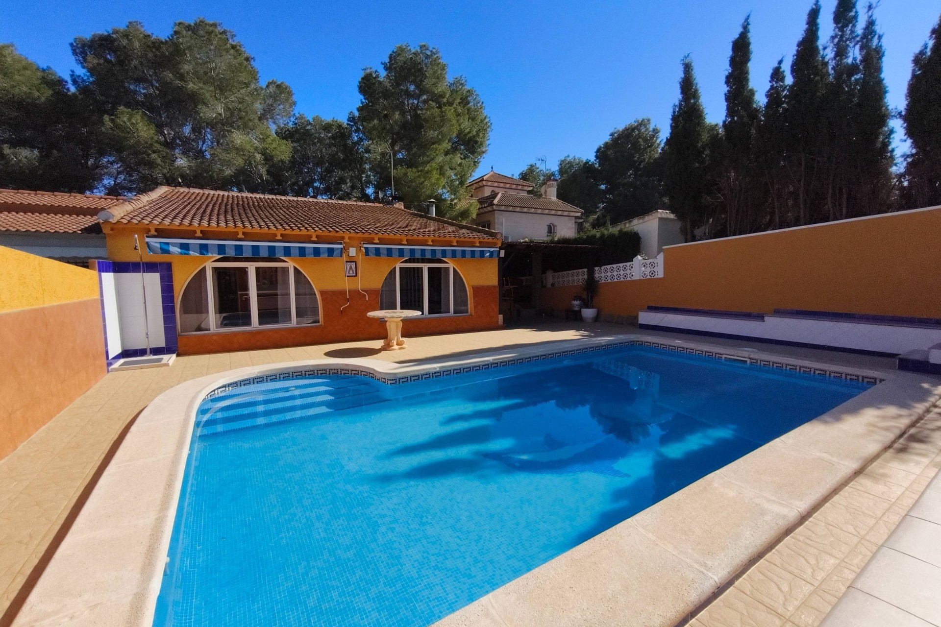Venta - Chalet Independiente -
Torrevieja - Los Balcones