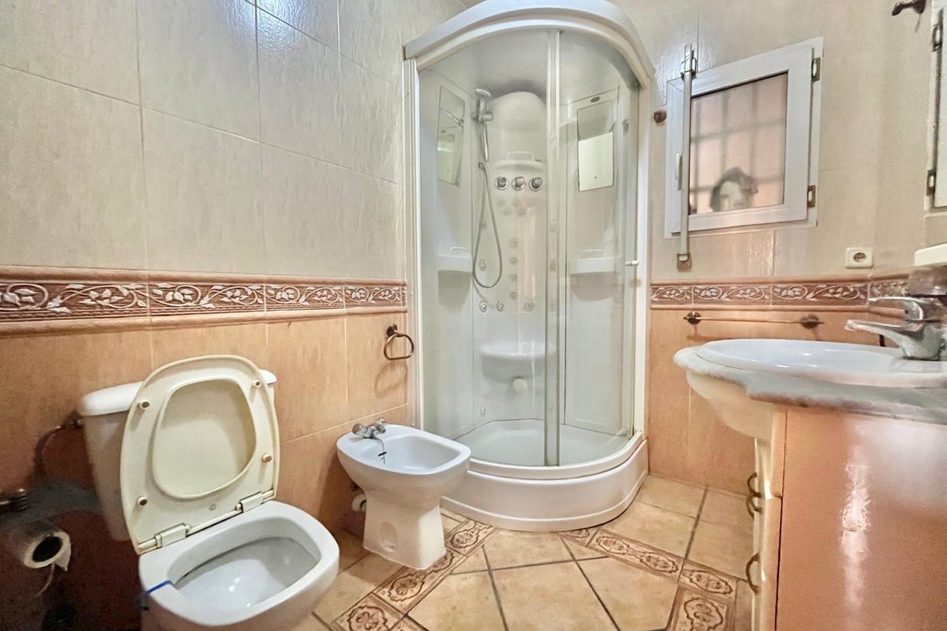 Venta - Chalet Independiente -
Torrevieja - Los Balcones
