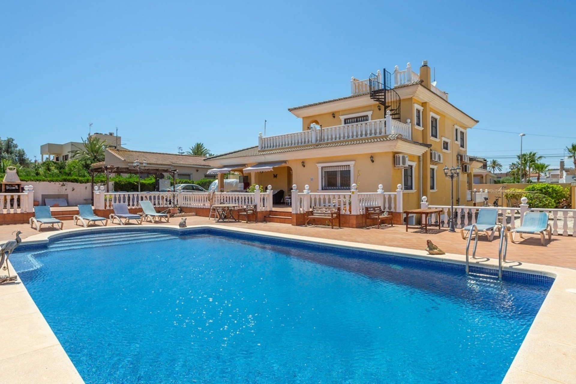 Venta - Chalet Independiente -
Torrevieja - Los Balcones