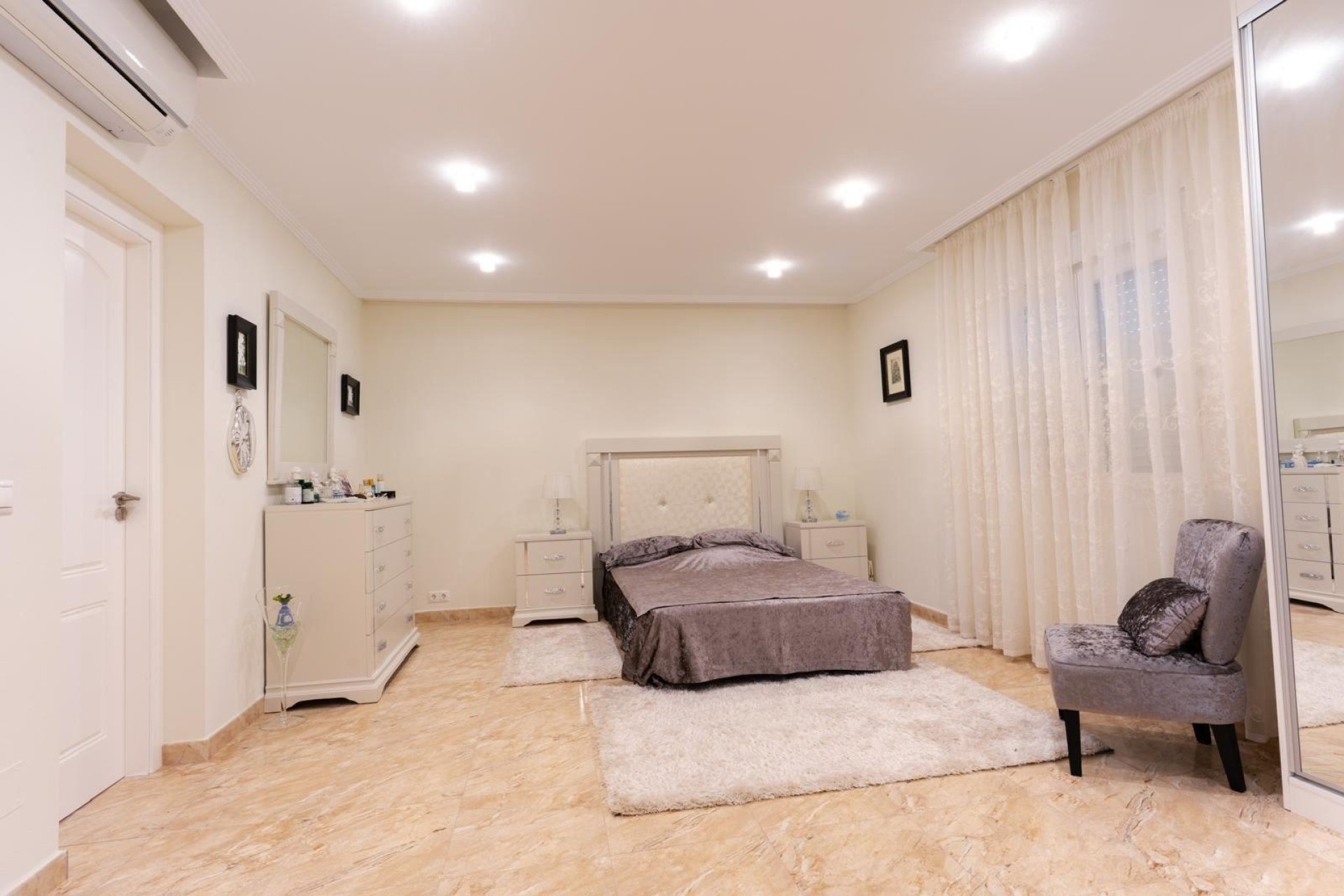 Venta - Chalet Independiente -
Torrevieja - Los Balcones