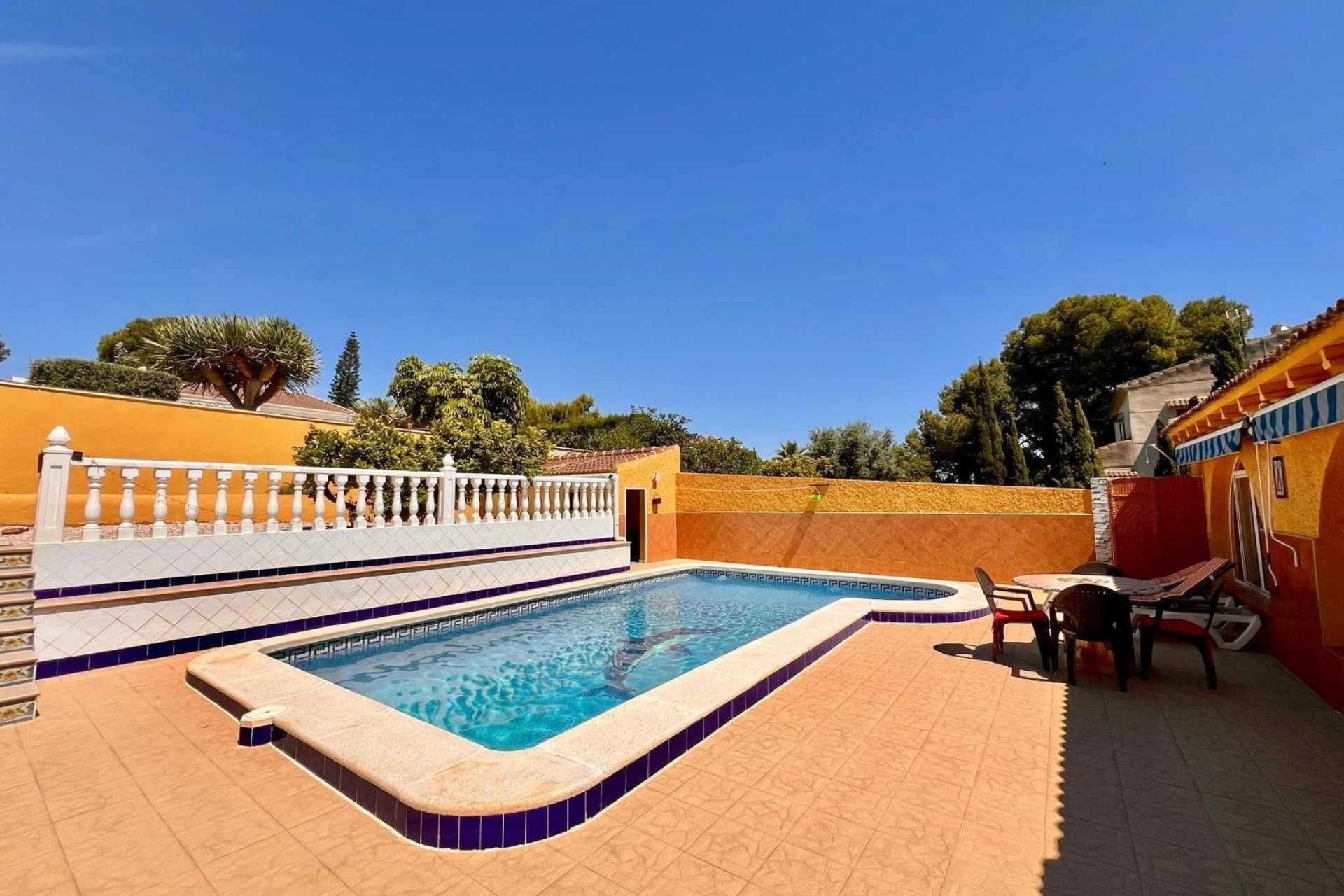 Venta - Chalet Independiente -
Torrevieja - Los Balcones