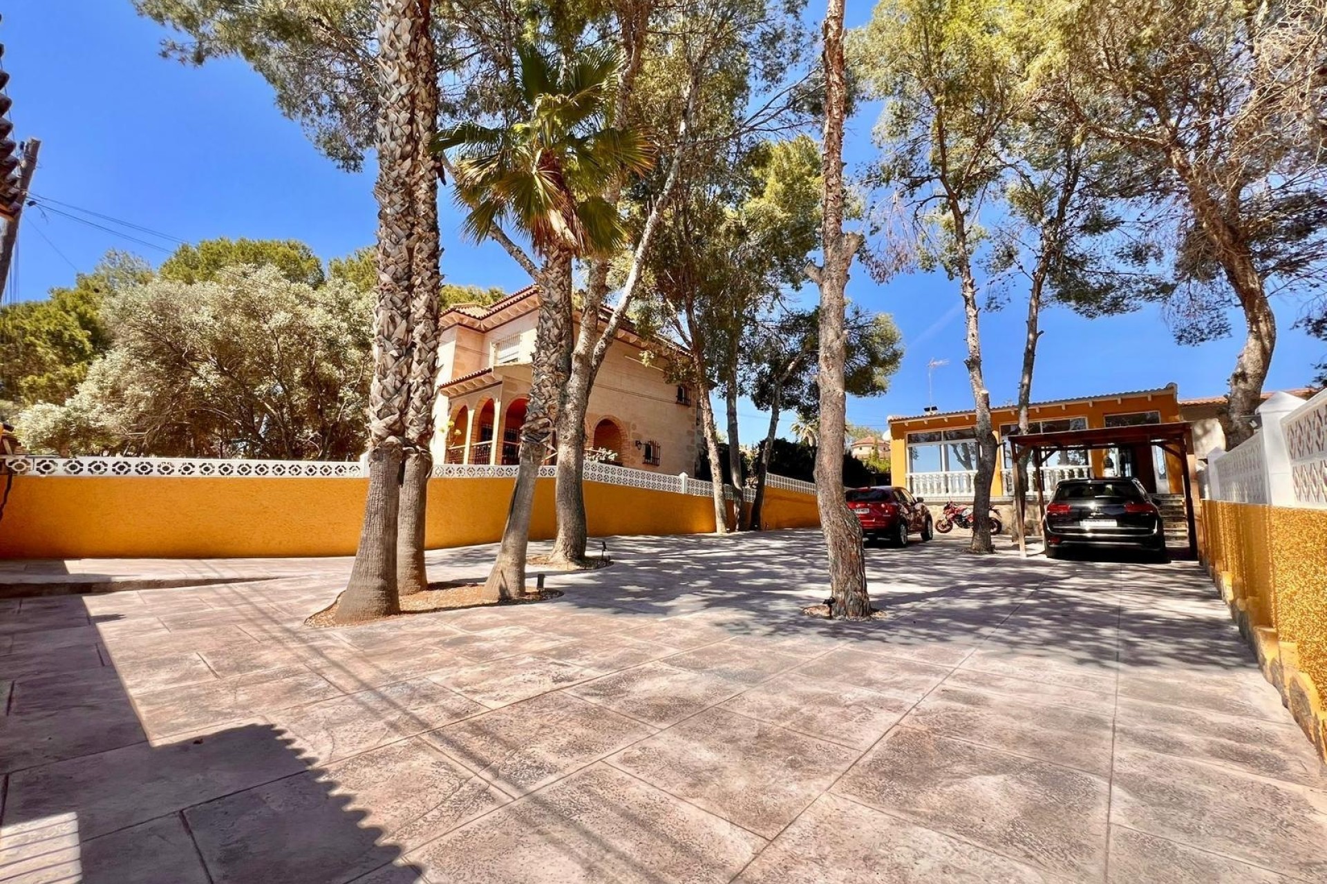 Venta - Chalet Independiente -
Torrevieja - Los Balcones