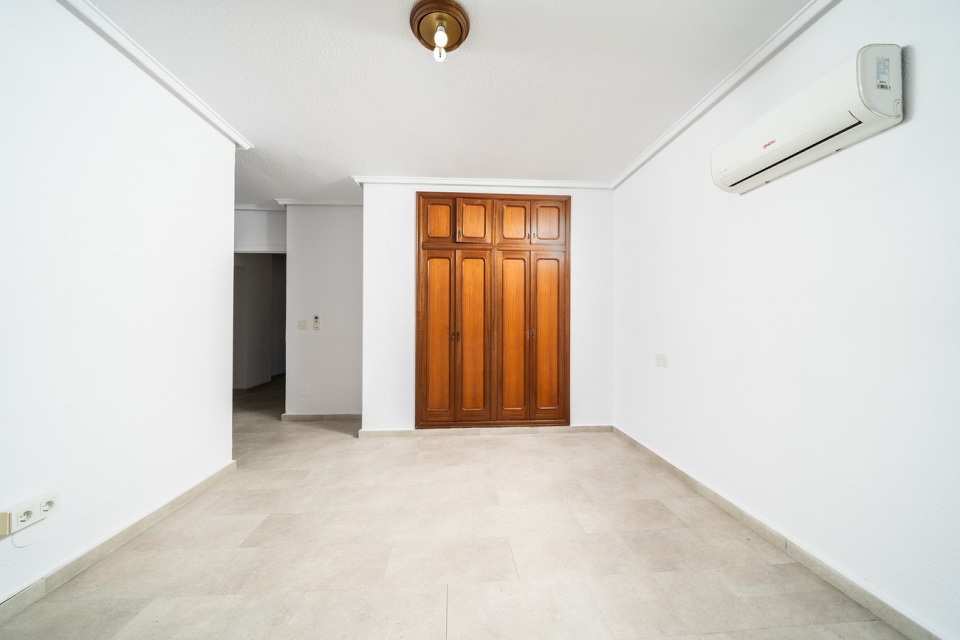Venta - Chalet Independiente -
Torrevieja - Los Balcones