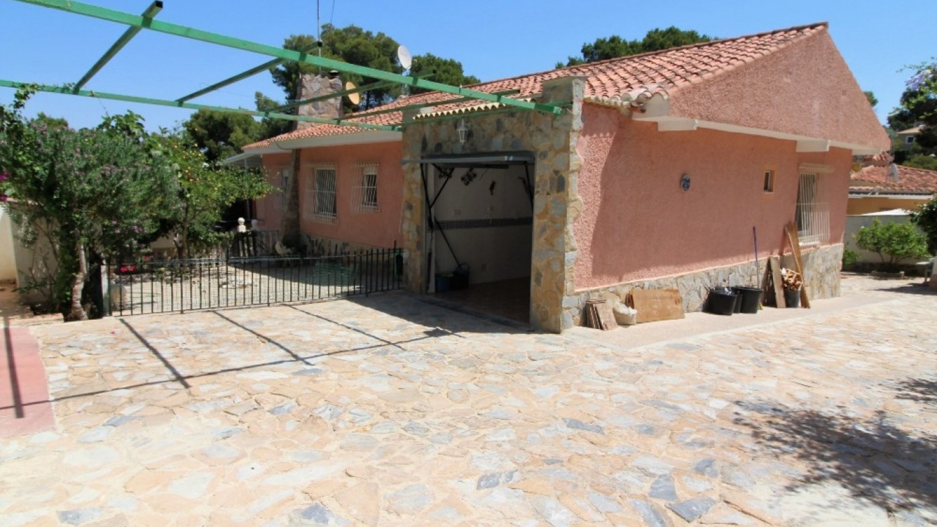 Venta - Chalet Independiente -
Torrevieja - Los Balcones