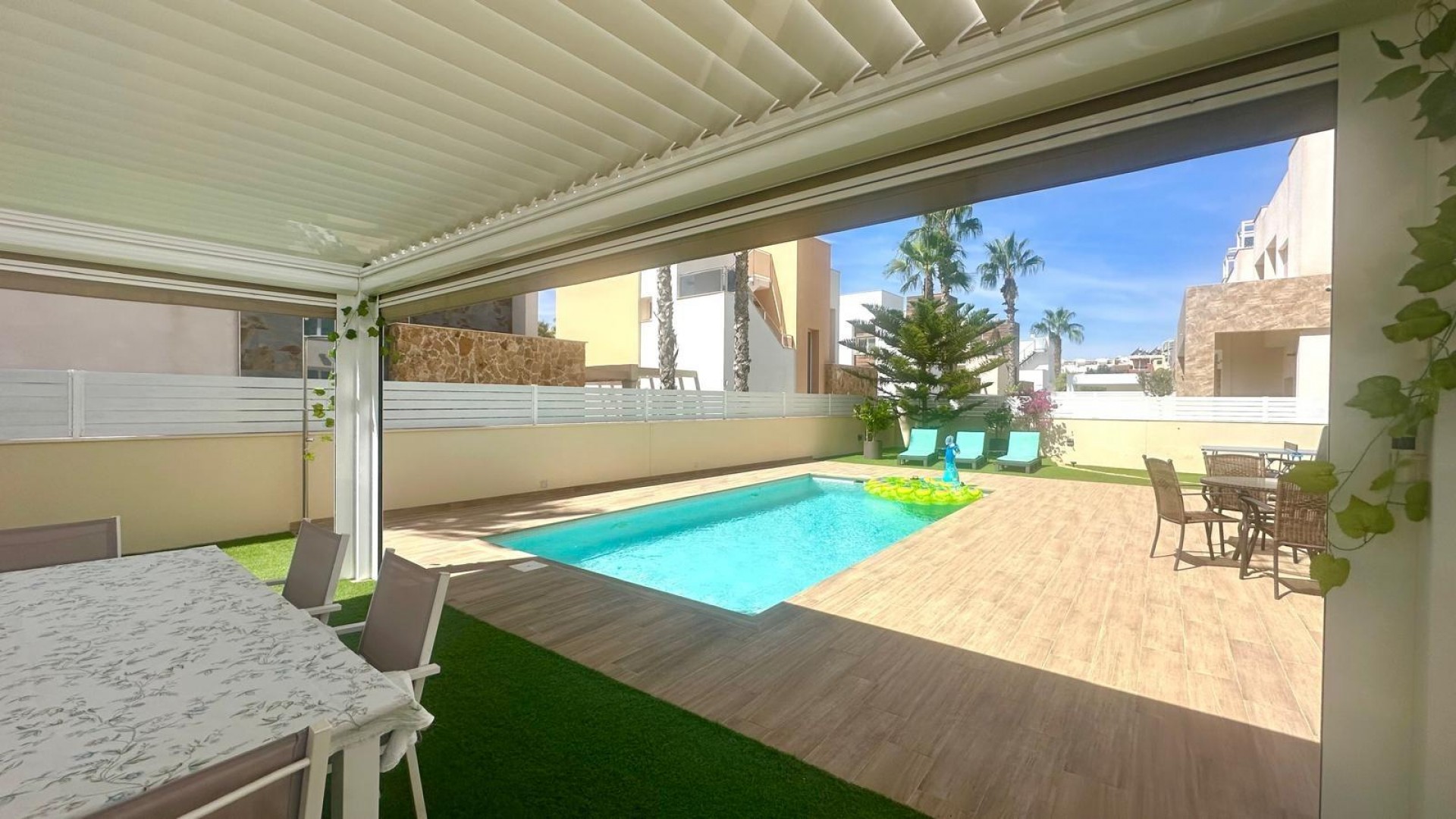Venta - Chalet Independiente -
Torrevieja - Miramar - Torre del Moro