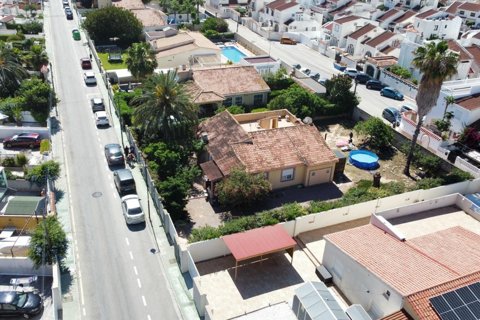 Venta - Chalet Independiente -
Torrevieja - Playa de los Locos