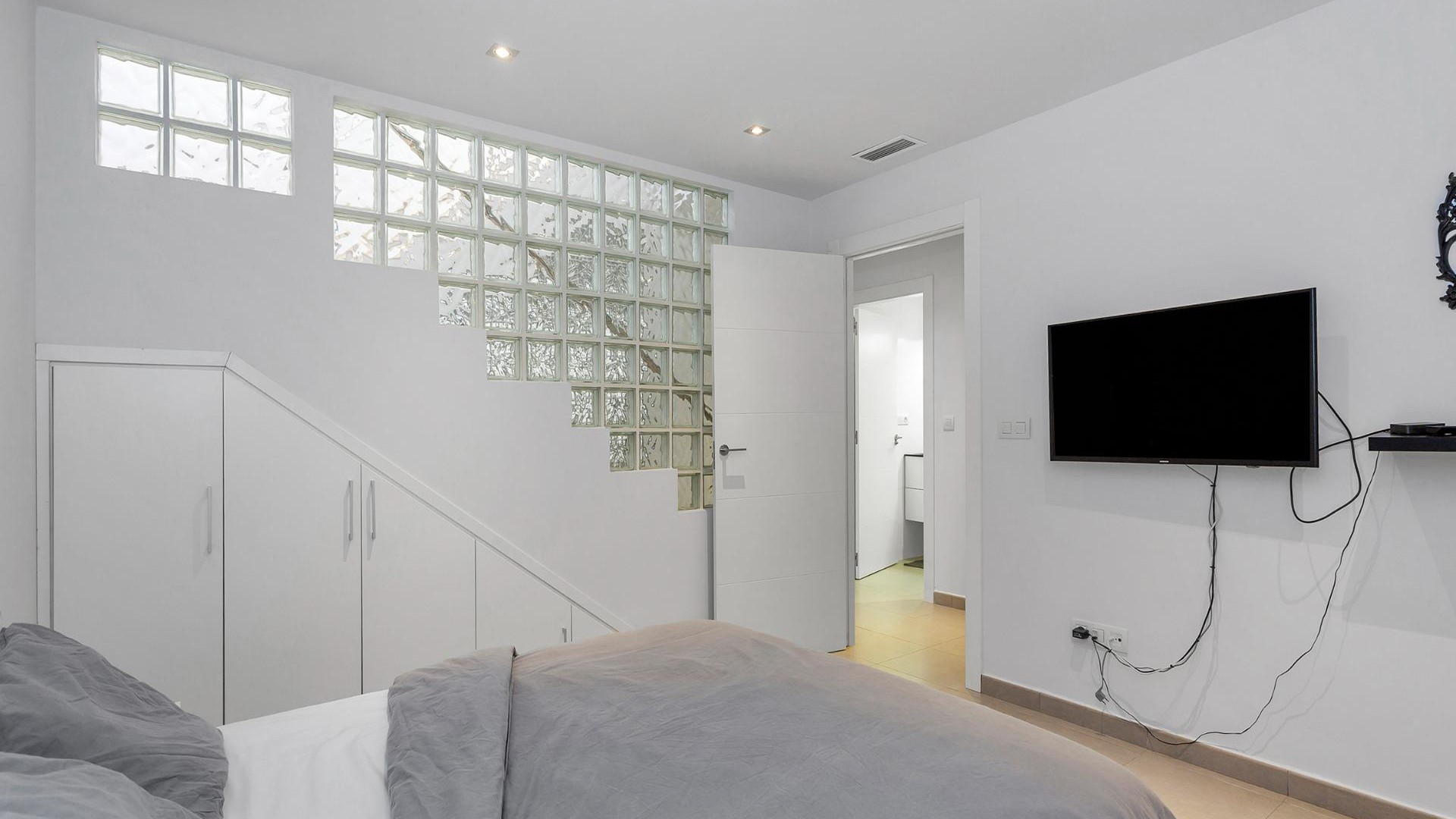 Venta - Chalet Independiente -
Torrevieja - Sector 25