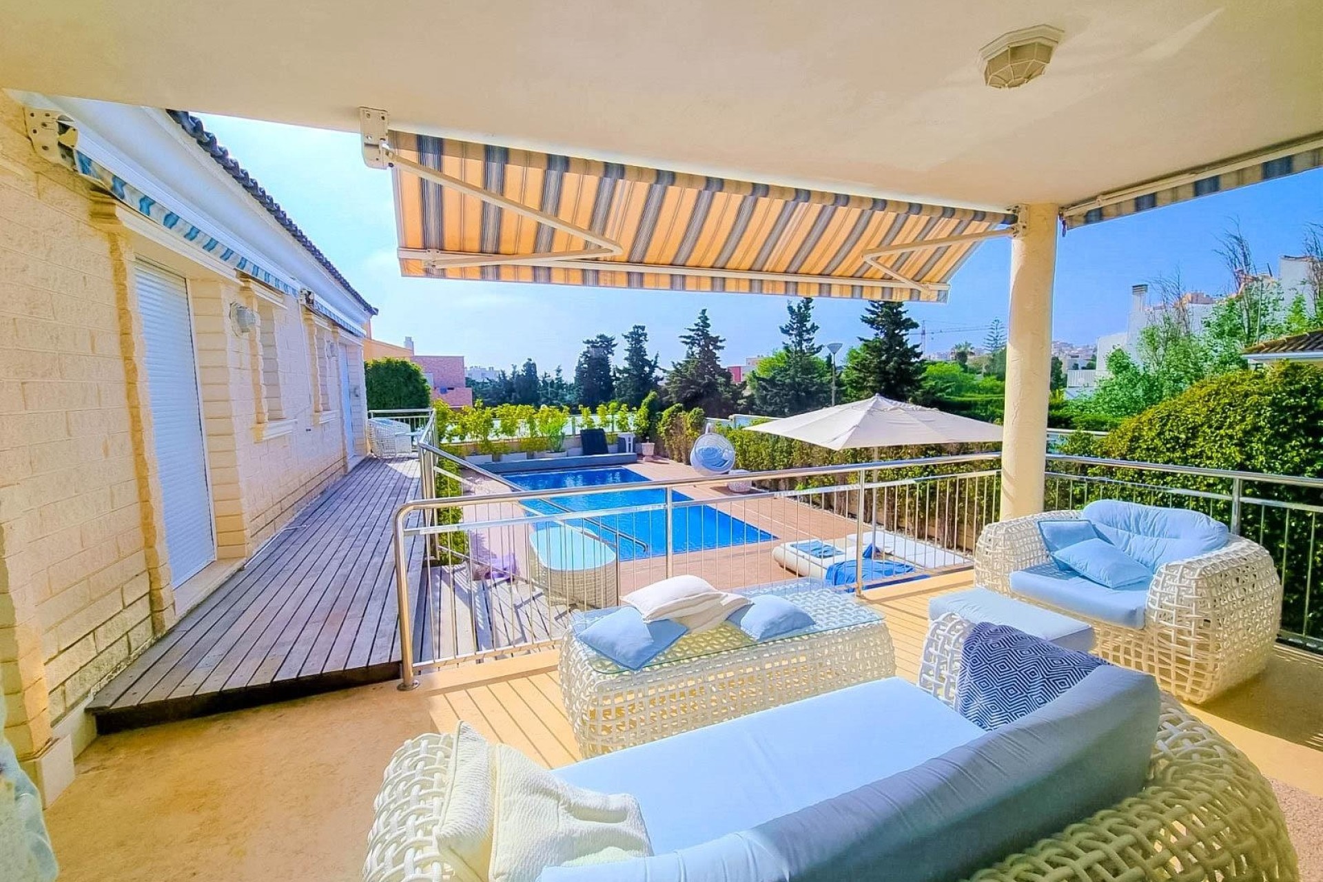 Venta - Chalet Independiente -
Torrevieja - Torre la mata