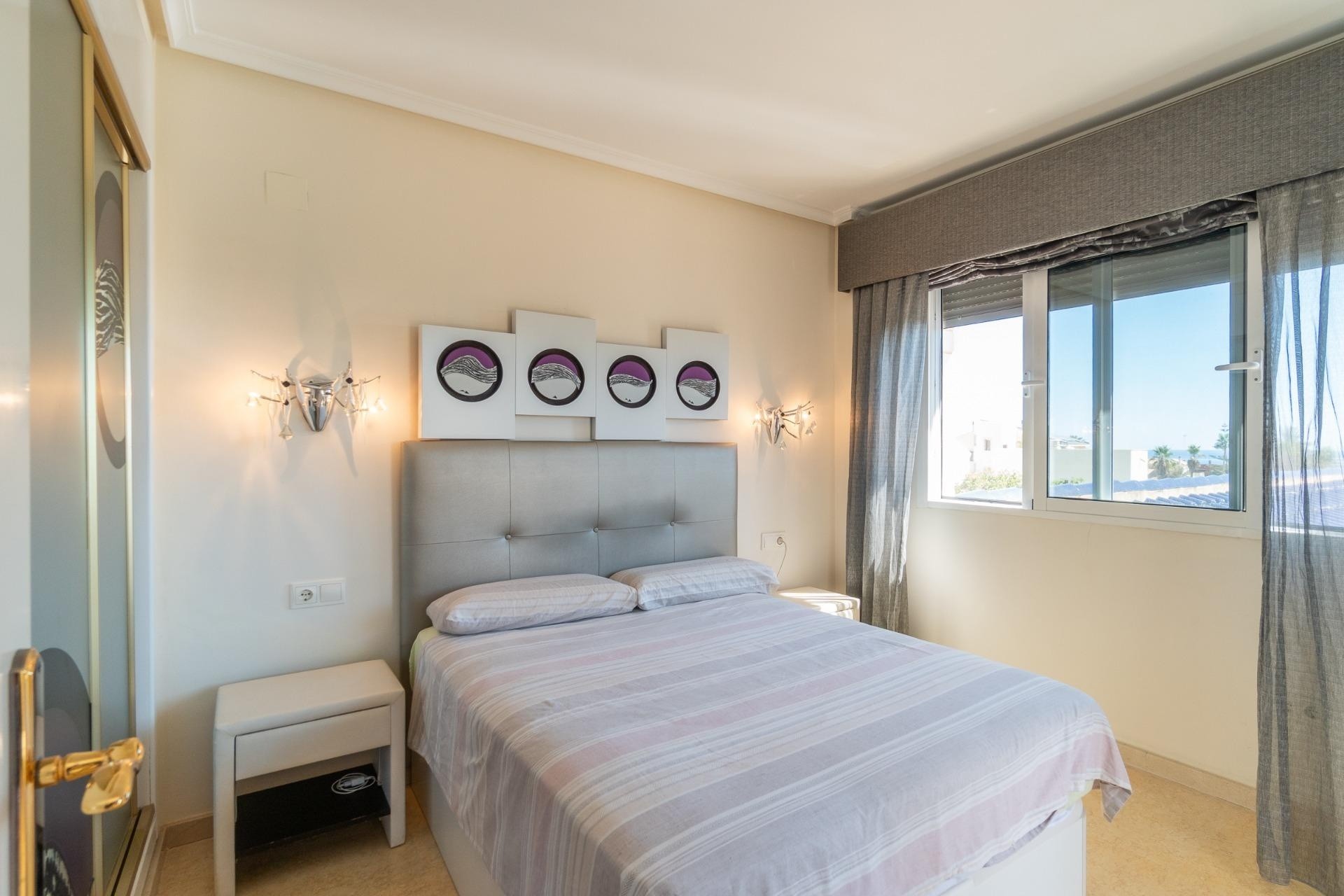 Venta - Chalet Independiente -
Torrevieja - Torre la mata