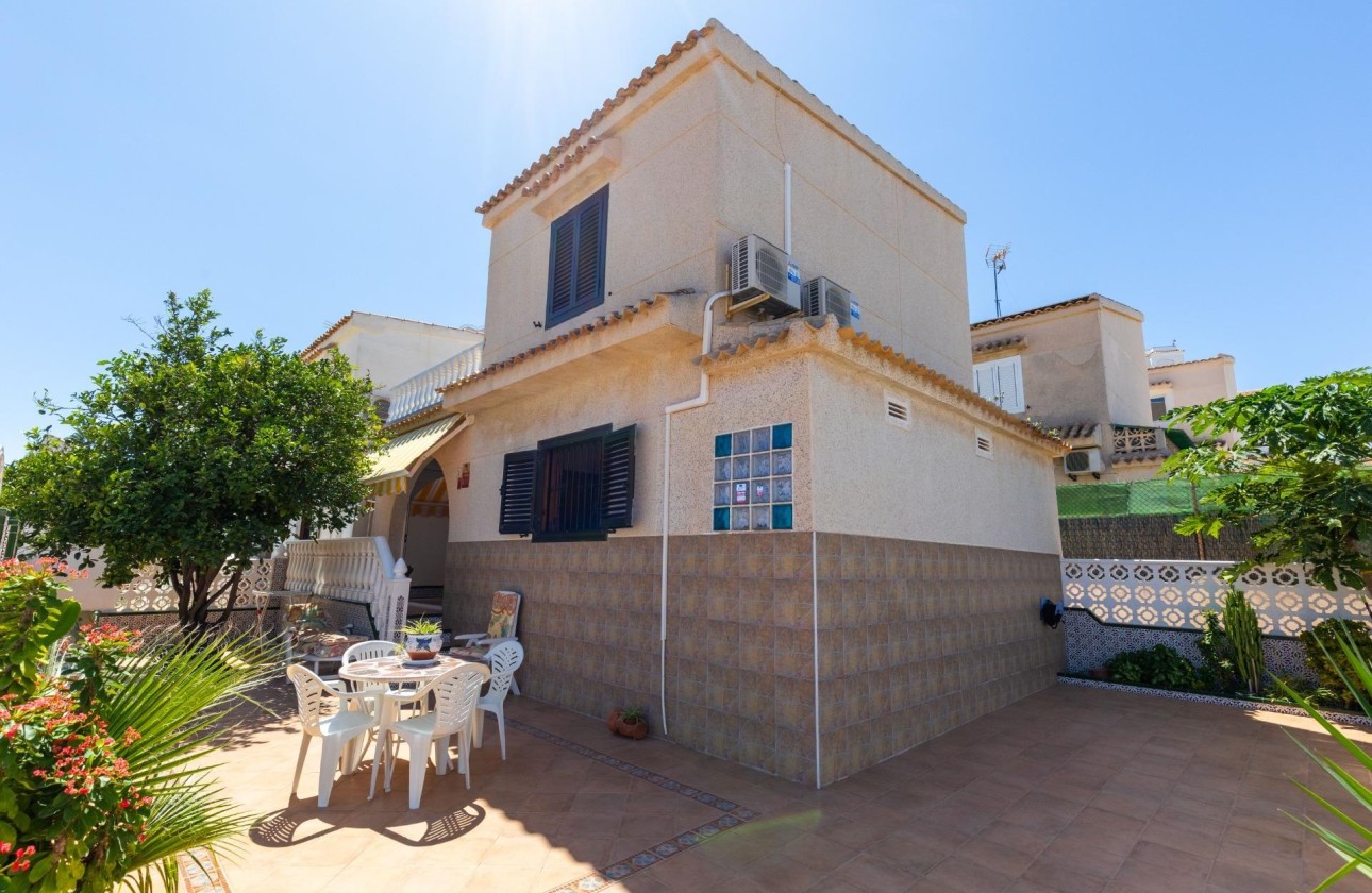 Venta - Chalet Independiente -
Torrevieja - Torreblanca