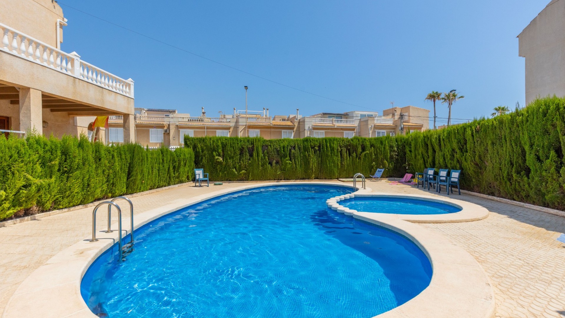 Venta - Chalet Independiente -
Torrevieja - Zona los Frutales