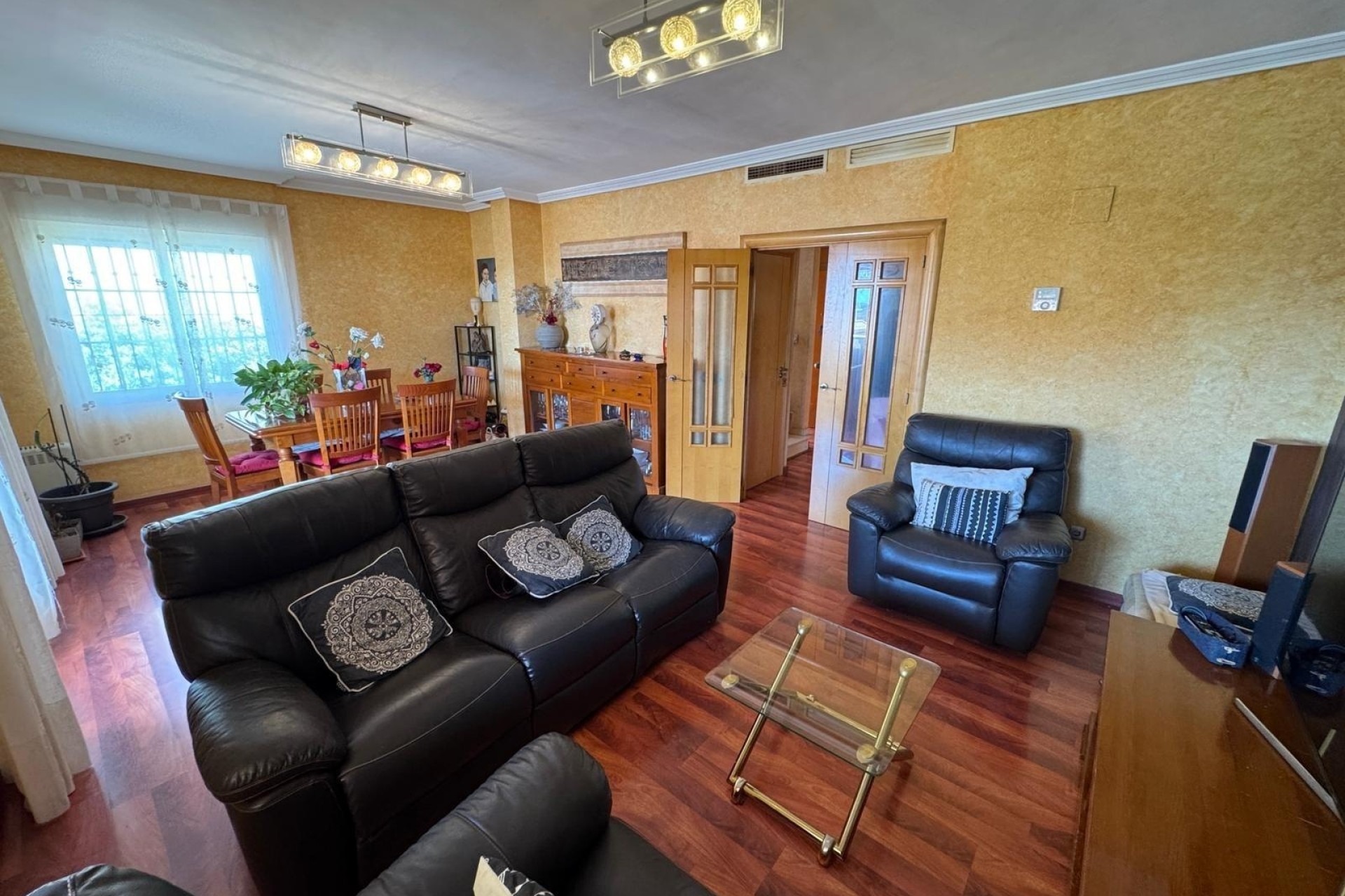 Venta - Chalet Independiente -
Torrevieja - Zona Los Frutales