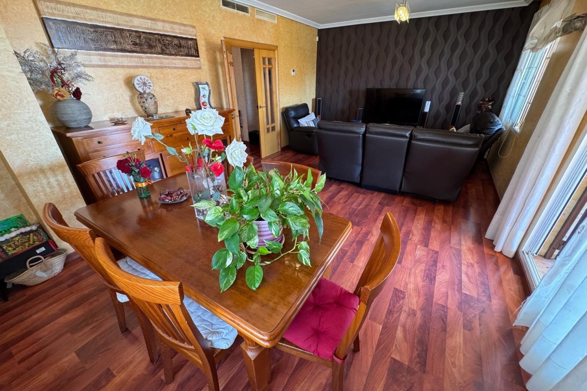 Venta - Chalet Independiente -
Torrevieja - Zona Los Frutales