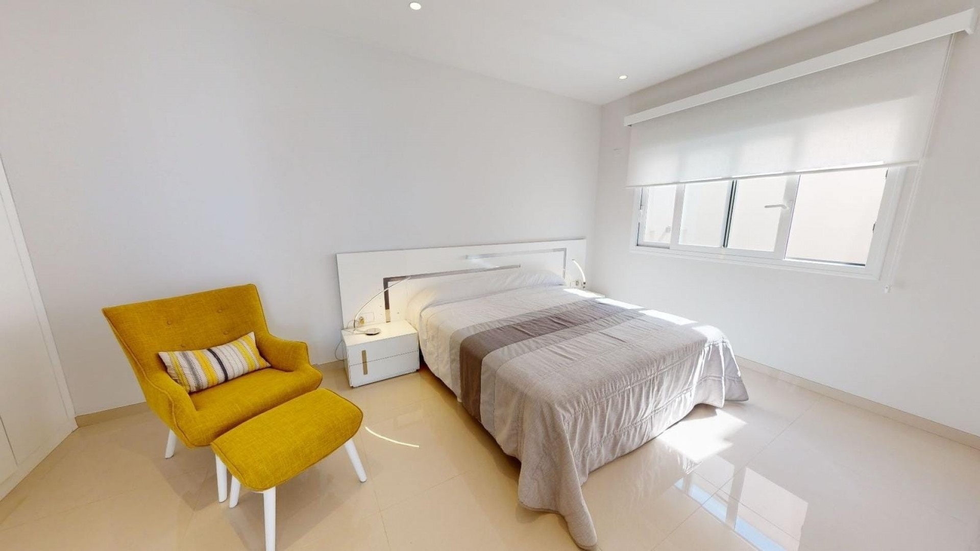 Venta - Chalet Independiente -
Torrevieja